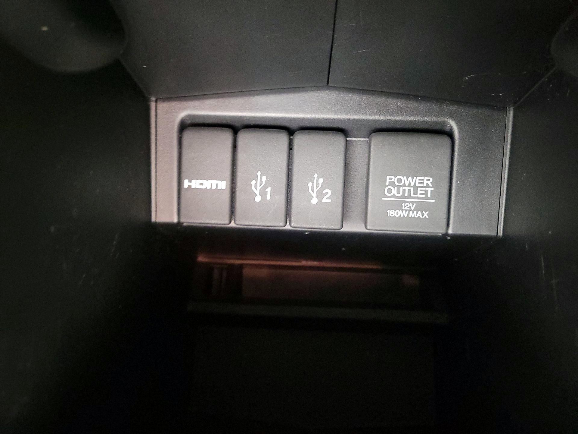 Thumbnail: 2016 Honda CR-V - 18