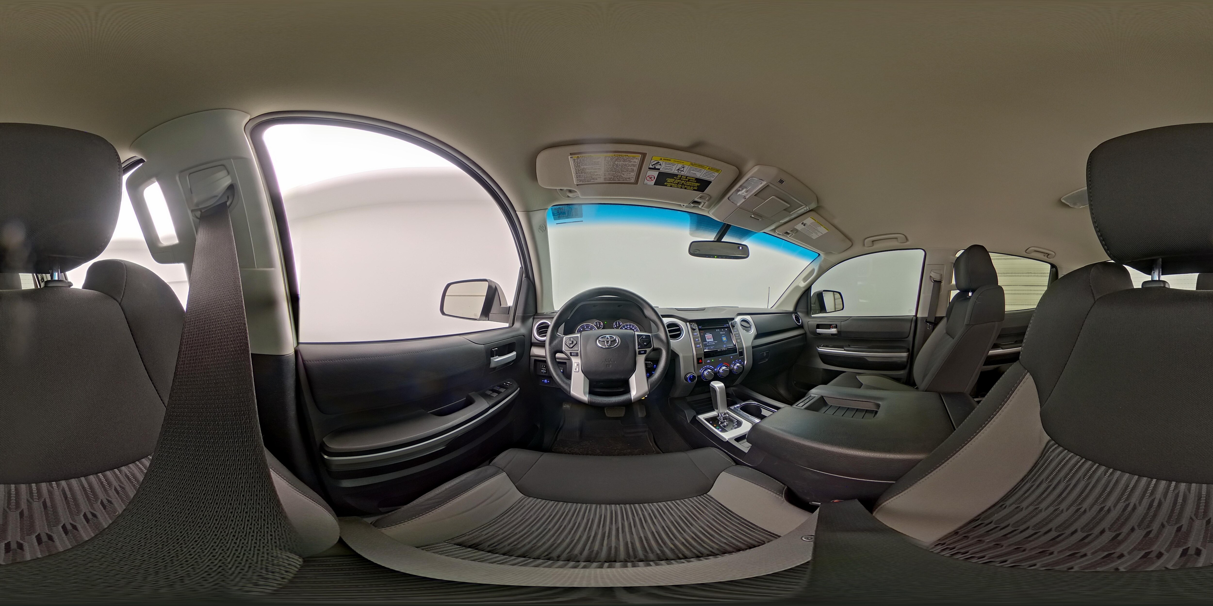 2017 Toyota Tundra SR5 - Photo 26