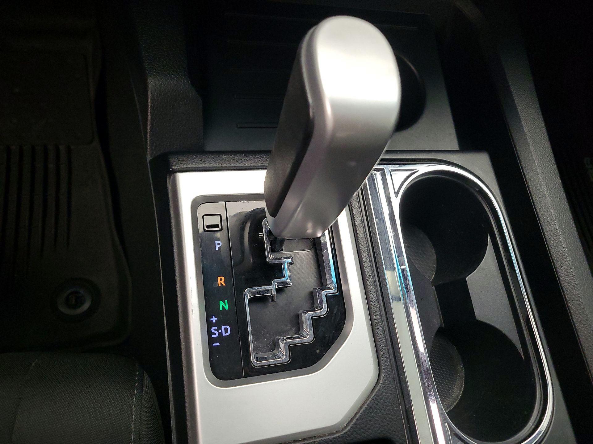 Thumbnail: 2017 Toyota Tundra - 17