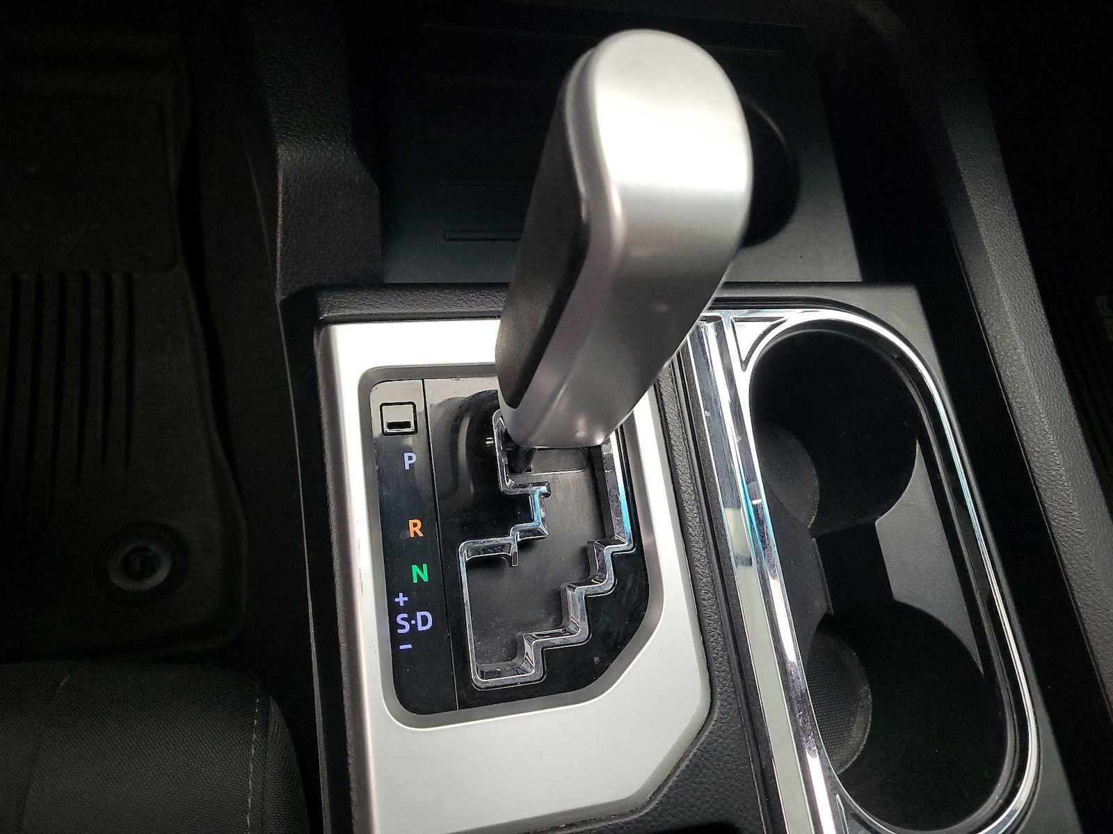 2017 Toyota Tundra SR5 - Photo 18