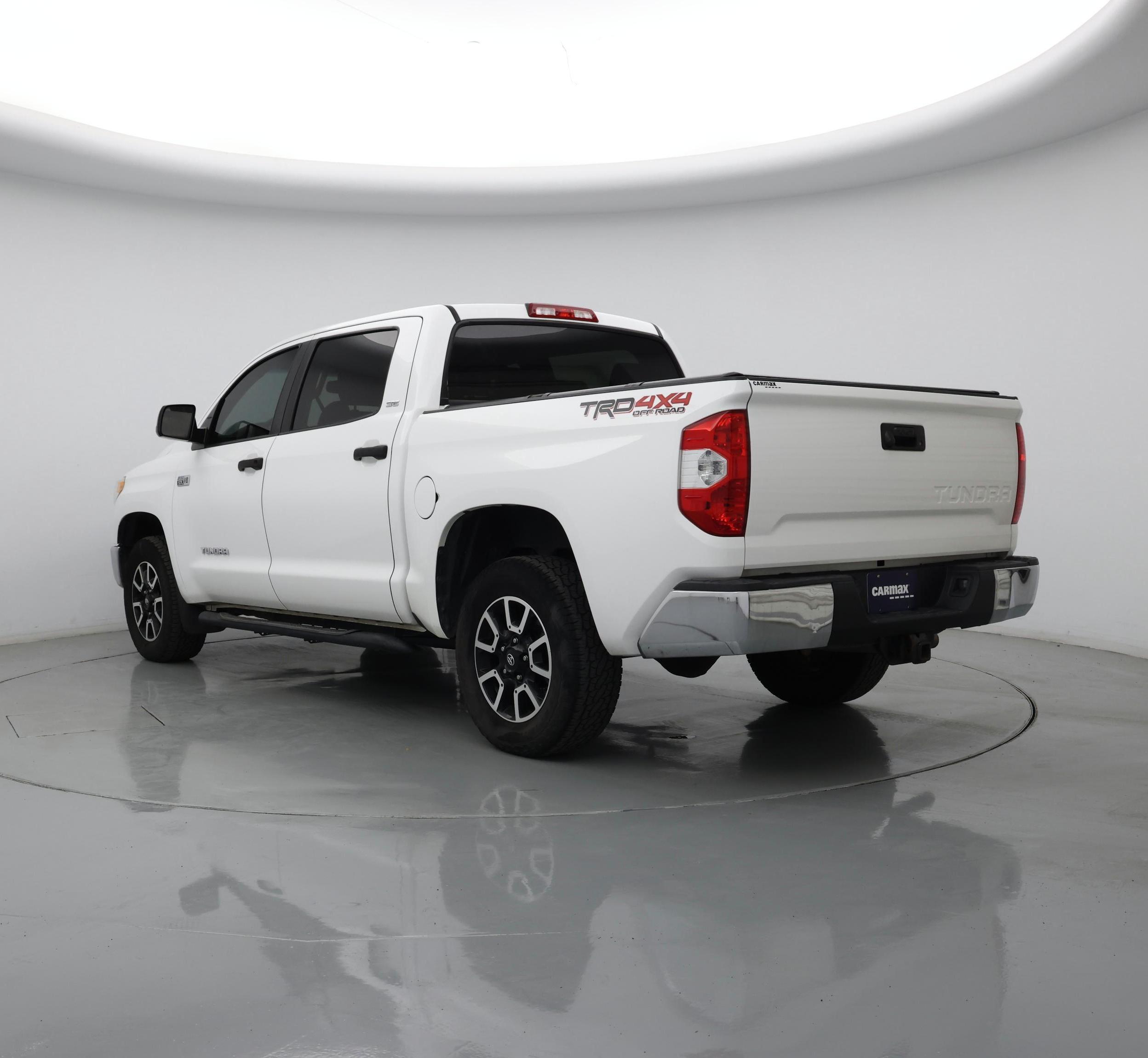 Thumbnail: 2017 Toyota Tundra - 2