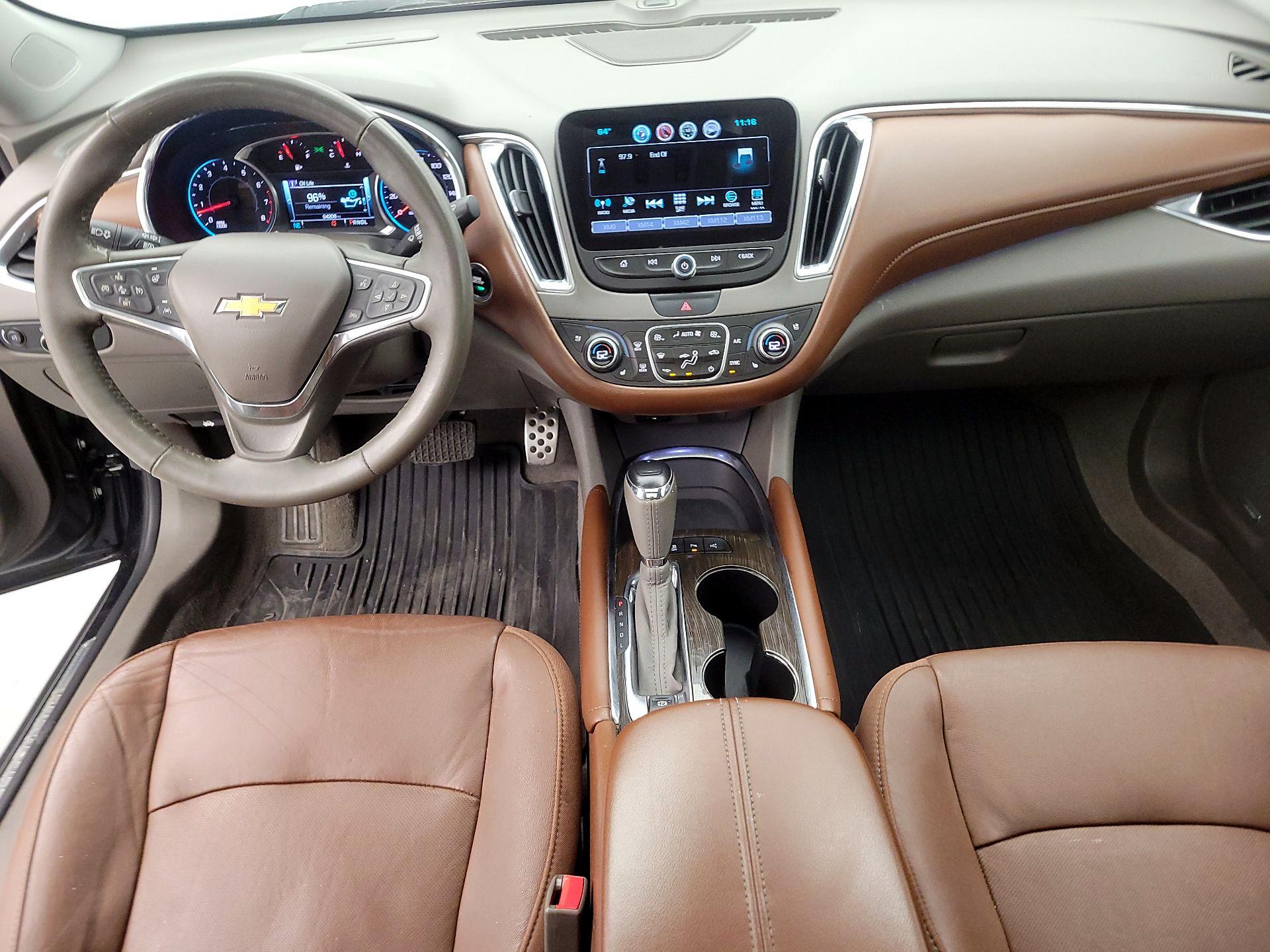 Thumbnail: 2016 Chevrolet Malibu - 9