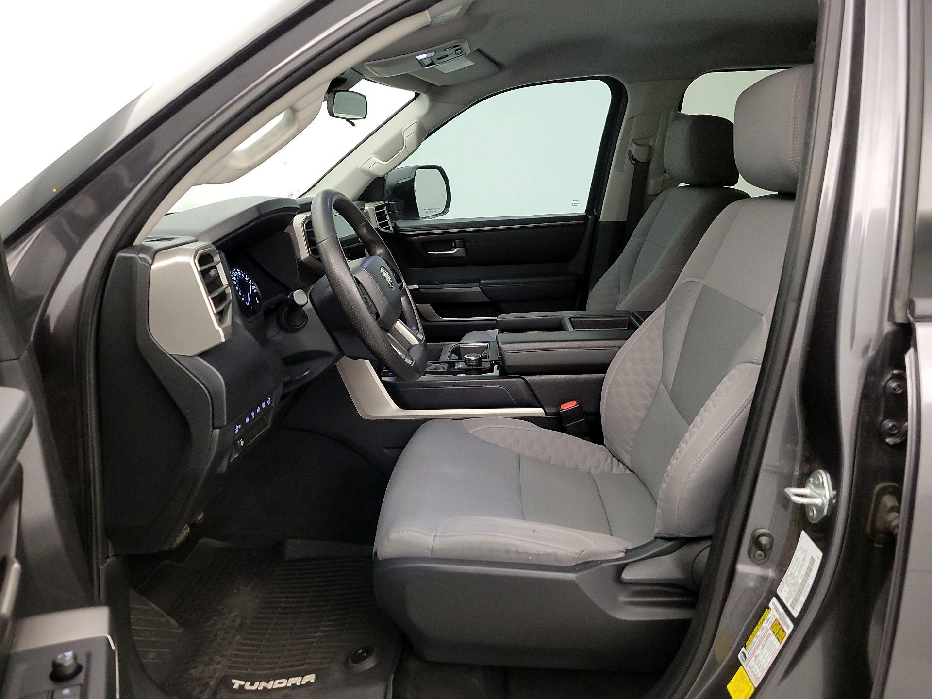 Thumbnail: 2022 Toyota Tundra - 11