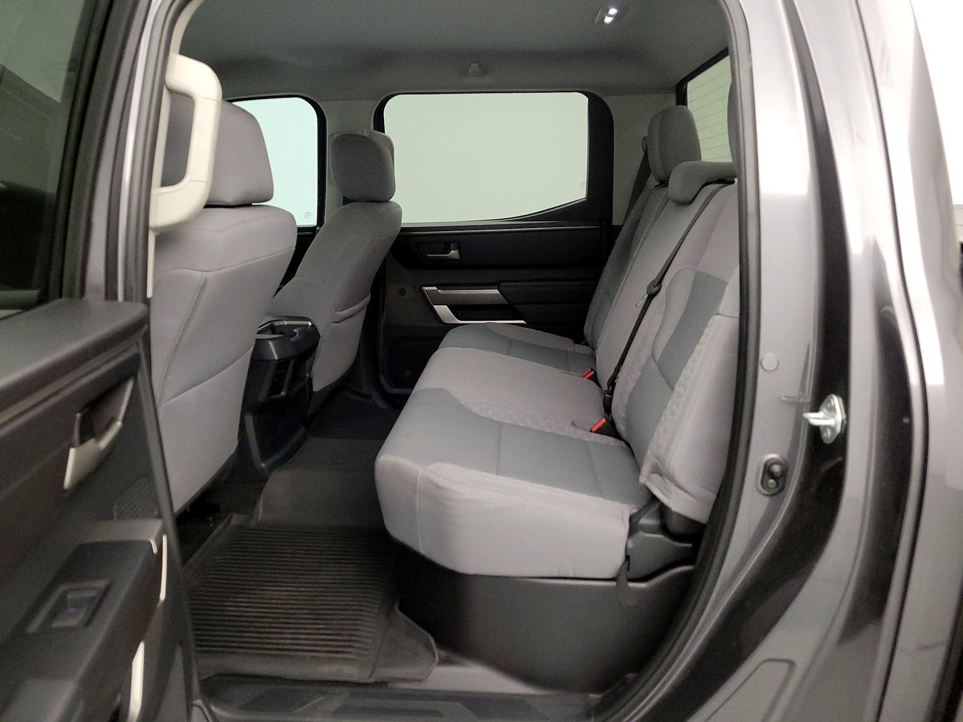 Thumbnail: 2022 Toyota Tundra - 18