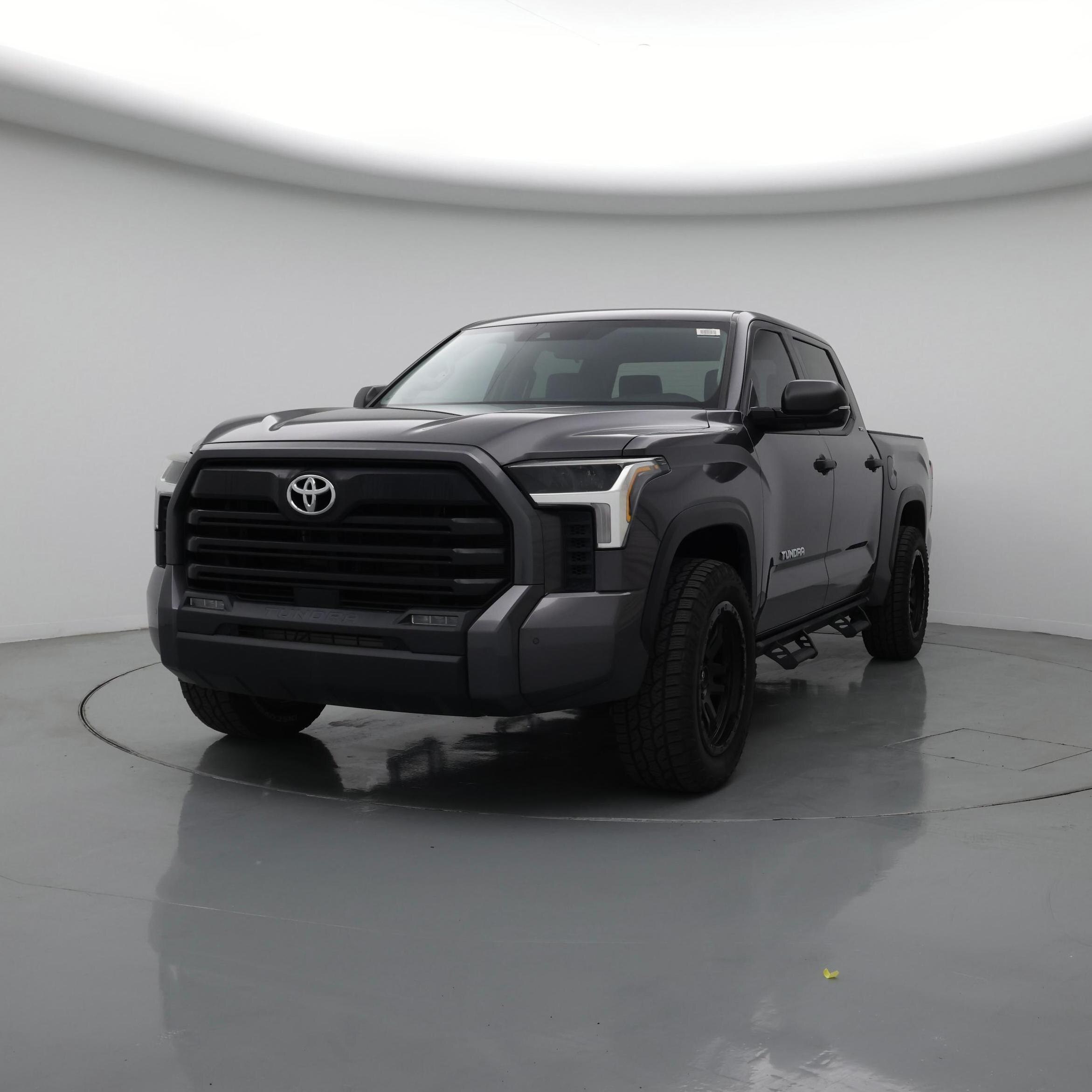 Thumbnail: 2022 Toyota Tundra - 4