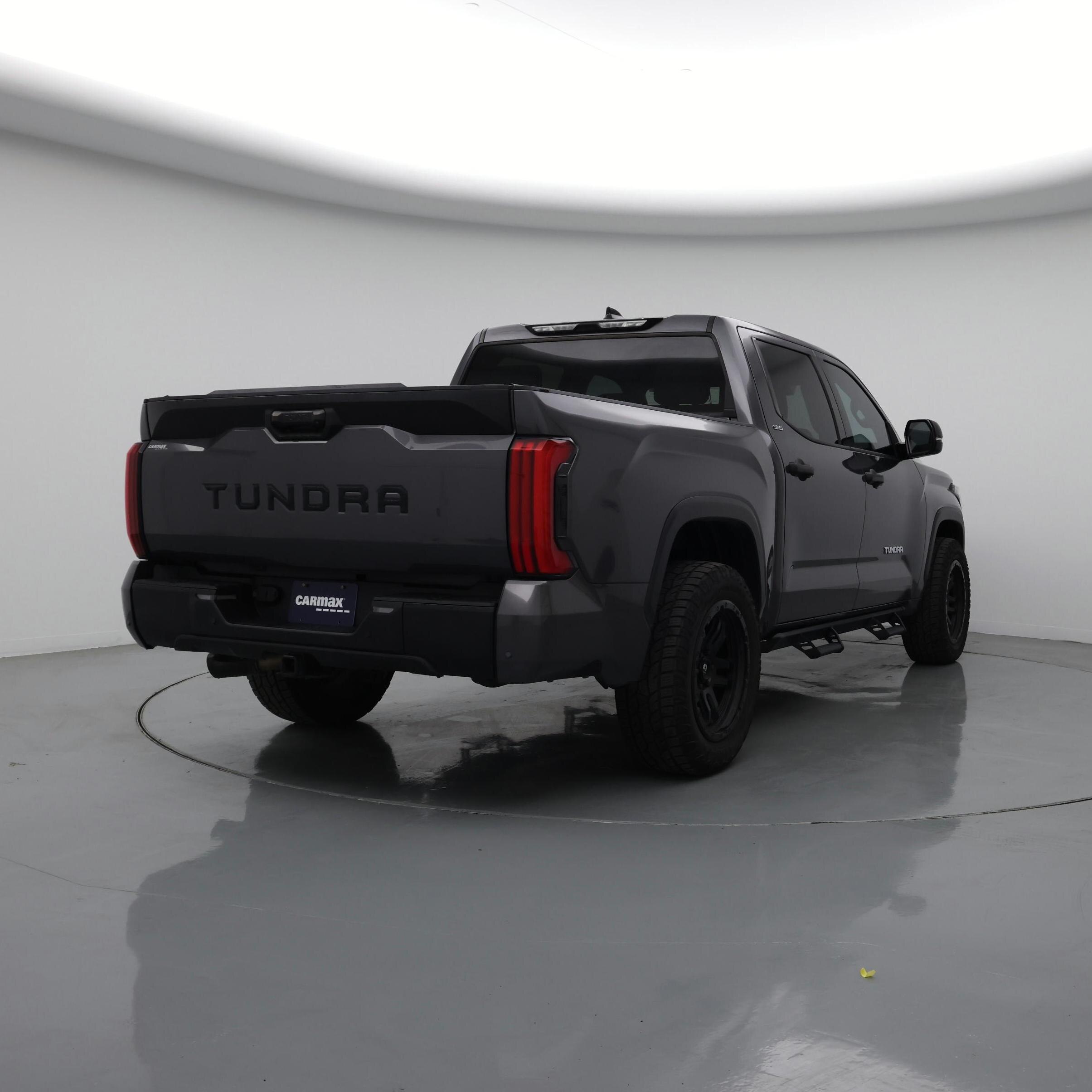 Thumbnail: 2022 Toyota Tundra - 8