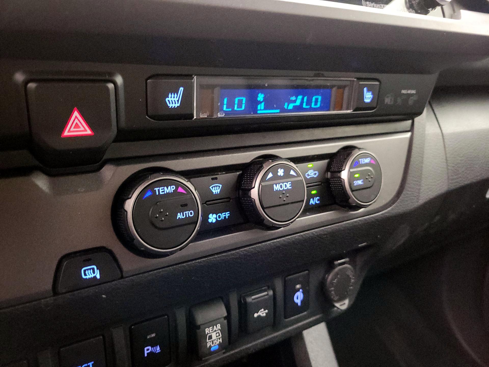 Thumbnail: 2023 Toyota Tacoma - 17