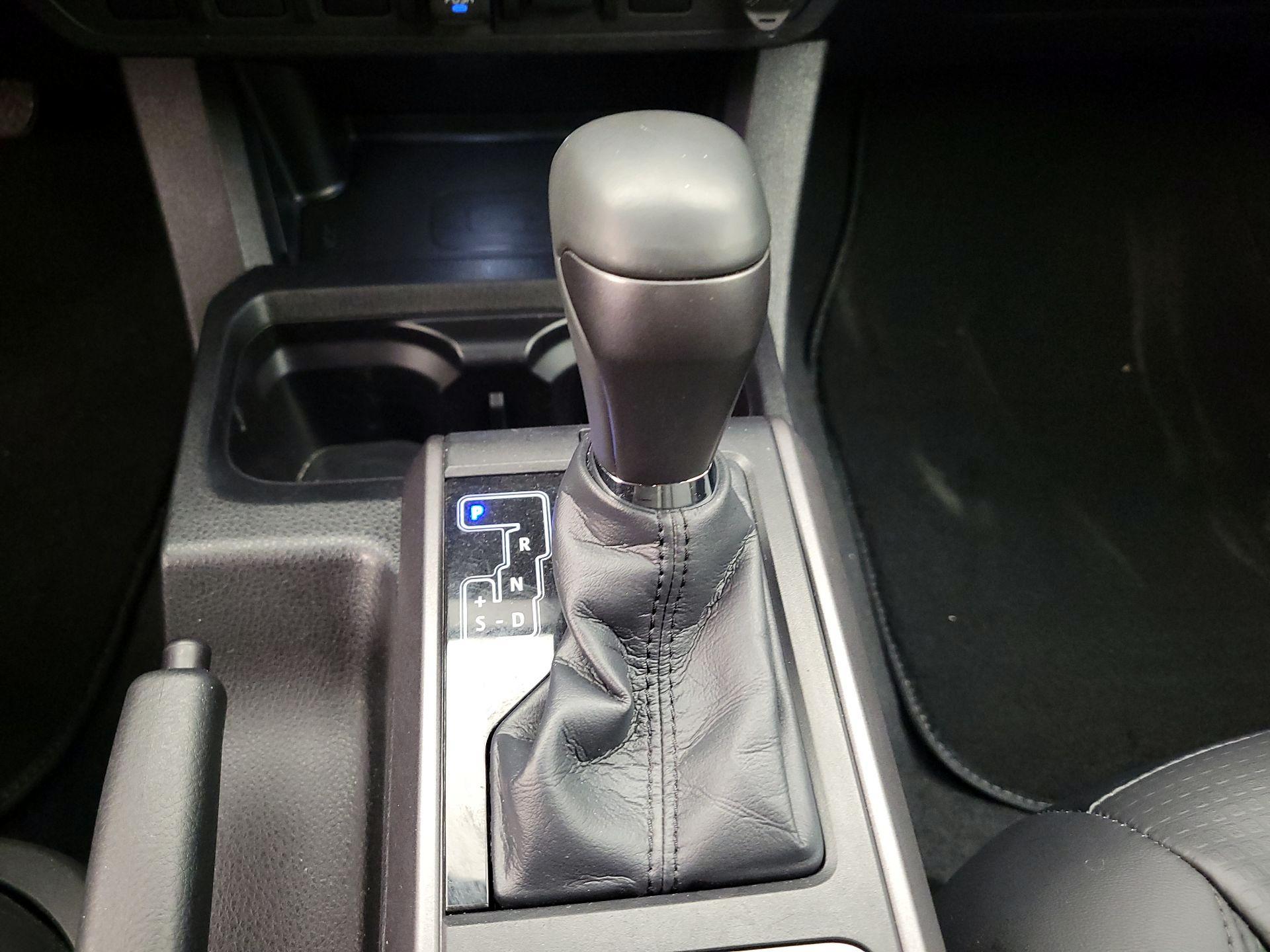 Thumbnail: 2023 Toyota Tacoma - 18