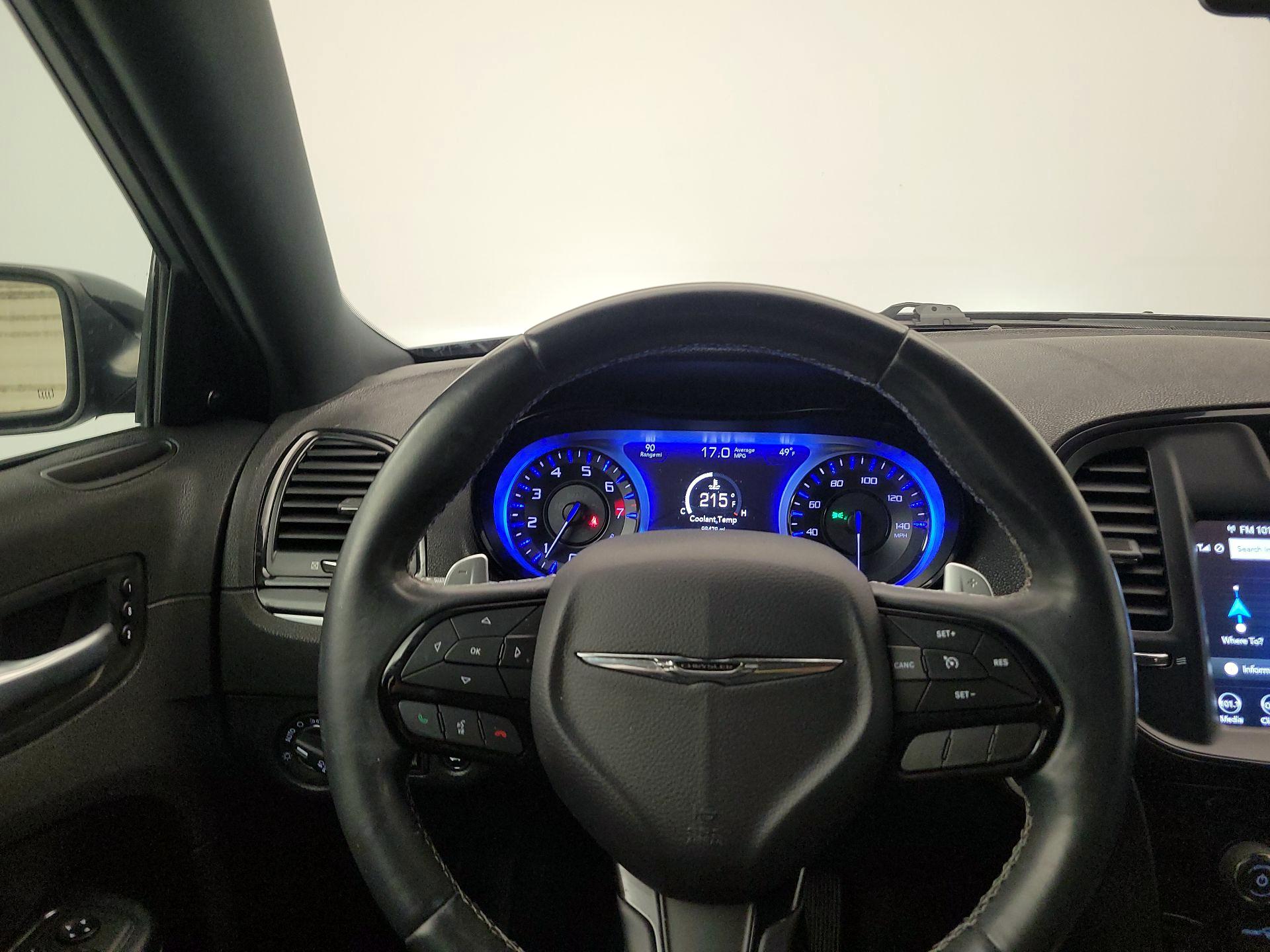 Thumbnail: 2018 Chrysler 300 - 10