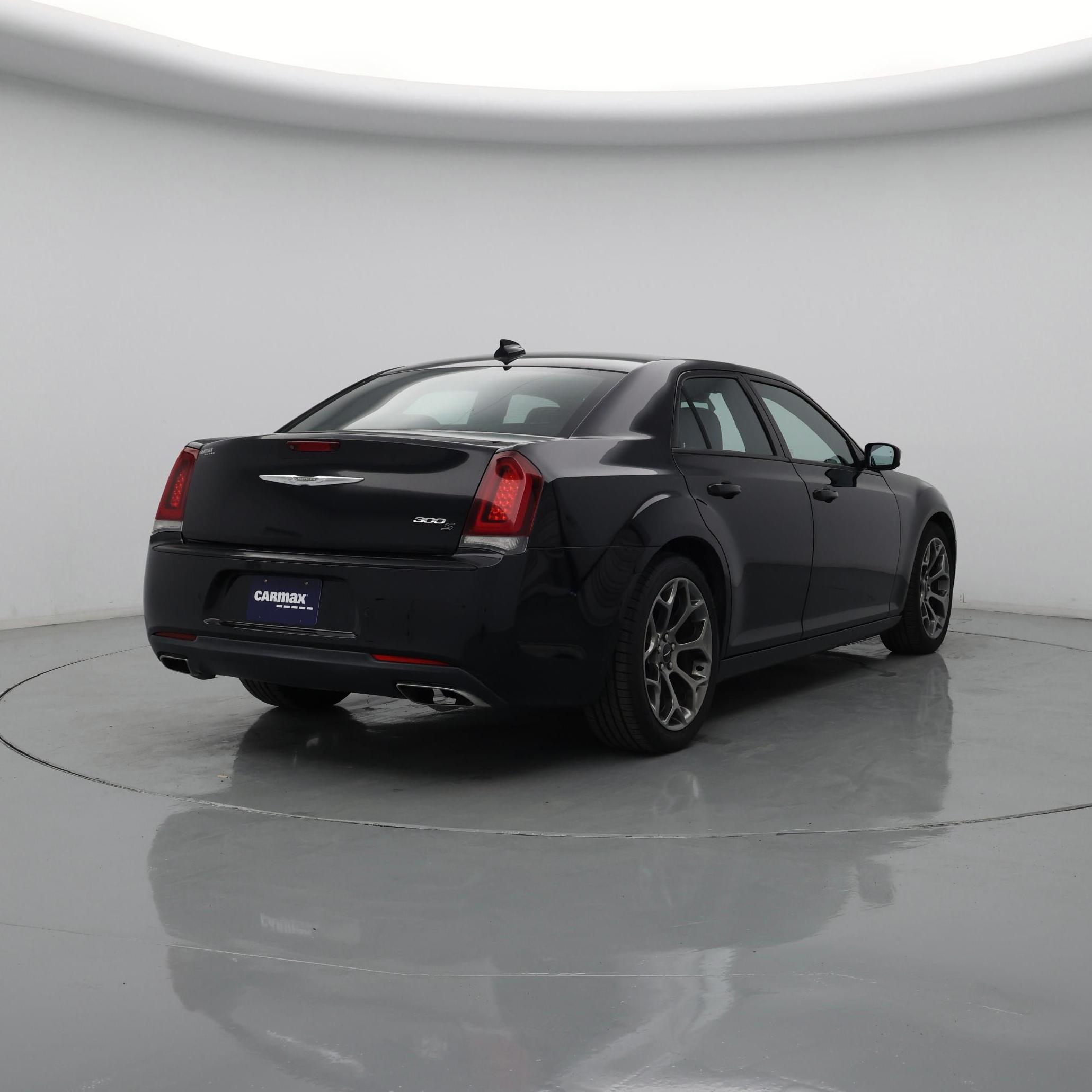 Thumbnail: 2018 Chrysler 300 - 8