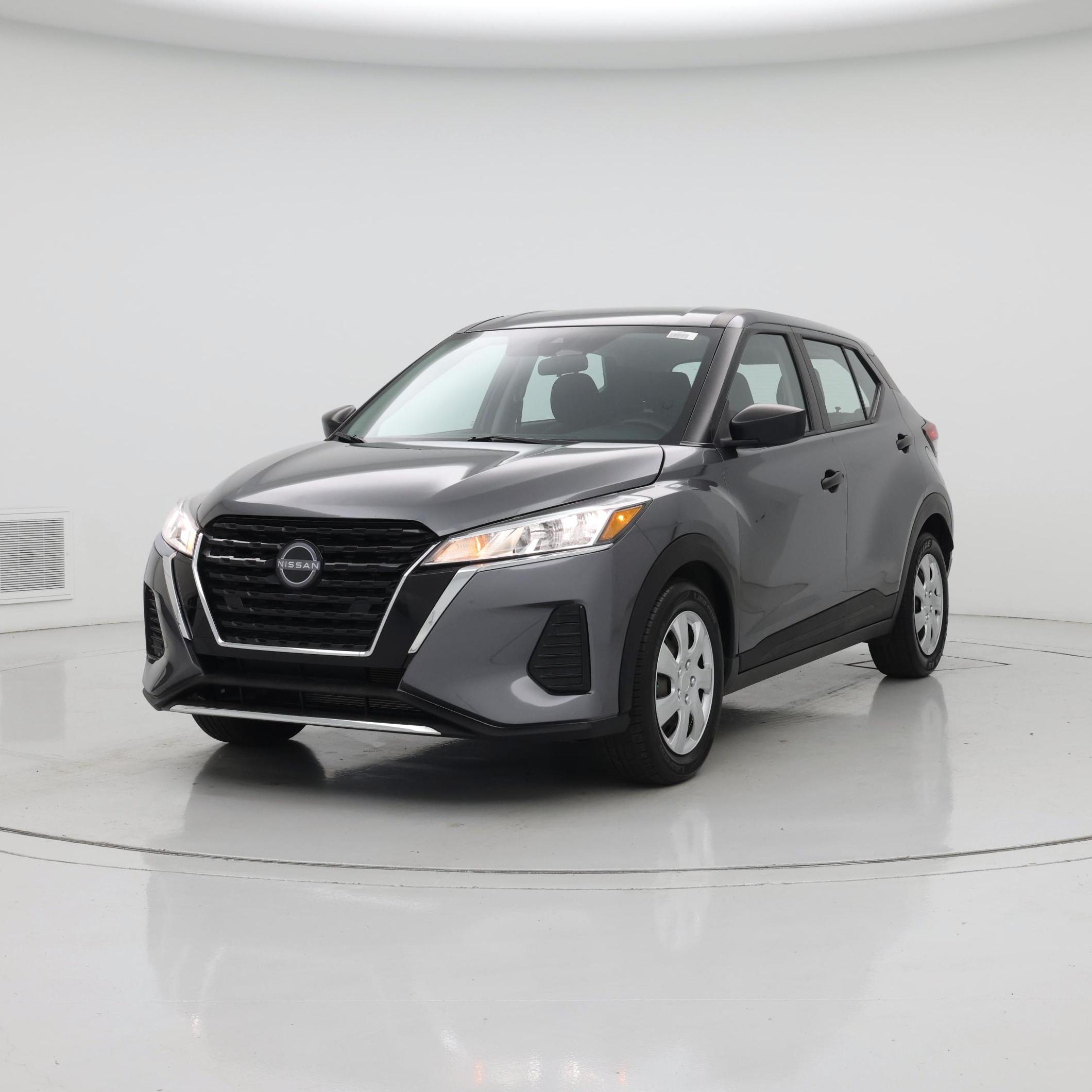 Thumbnail: 2023 Nissan Kicks - 4