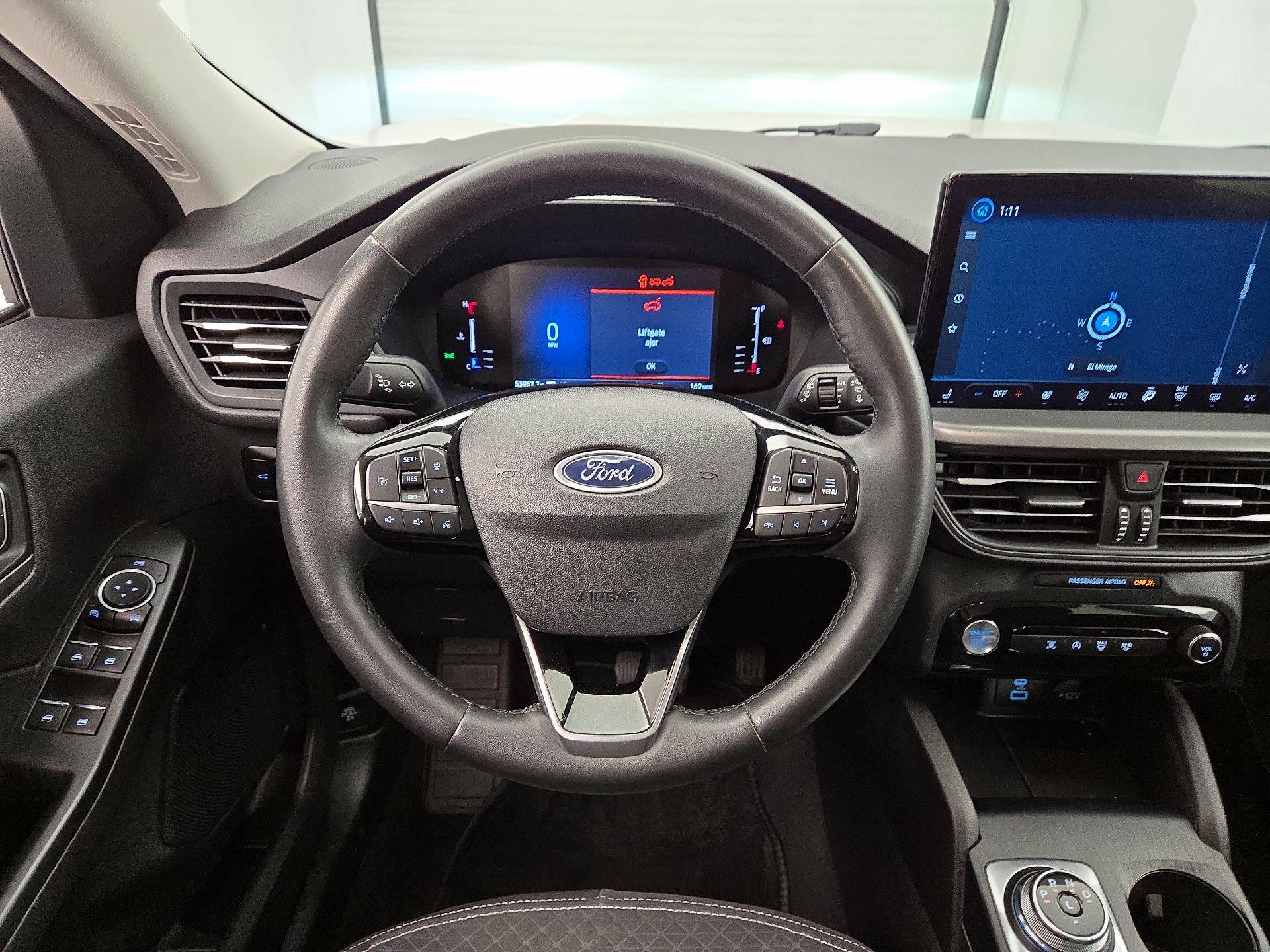 Thumbnail: 2023 Ford Escape - 10