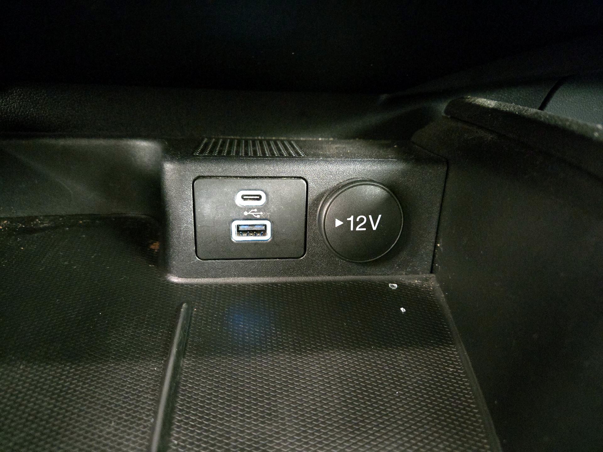 Thumbnail: 2023 Ford Escape - 19