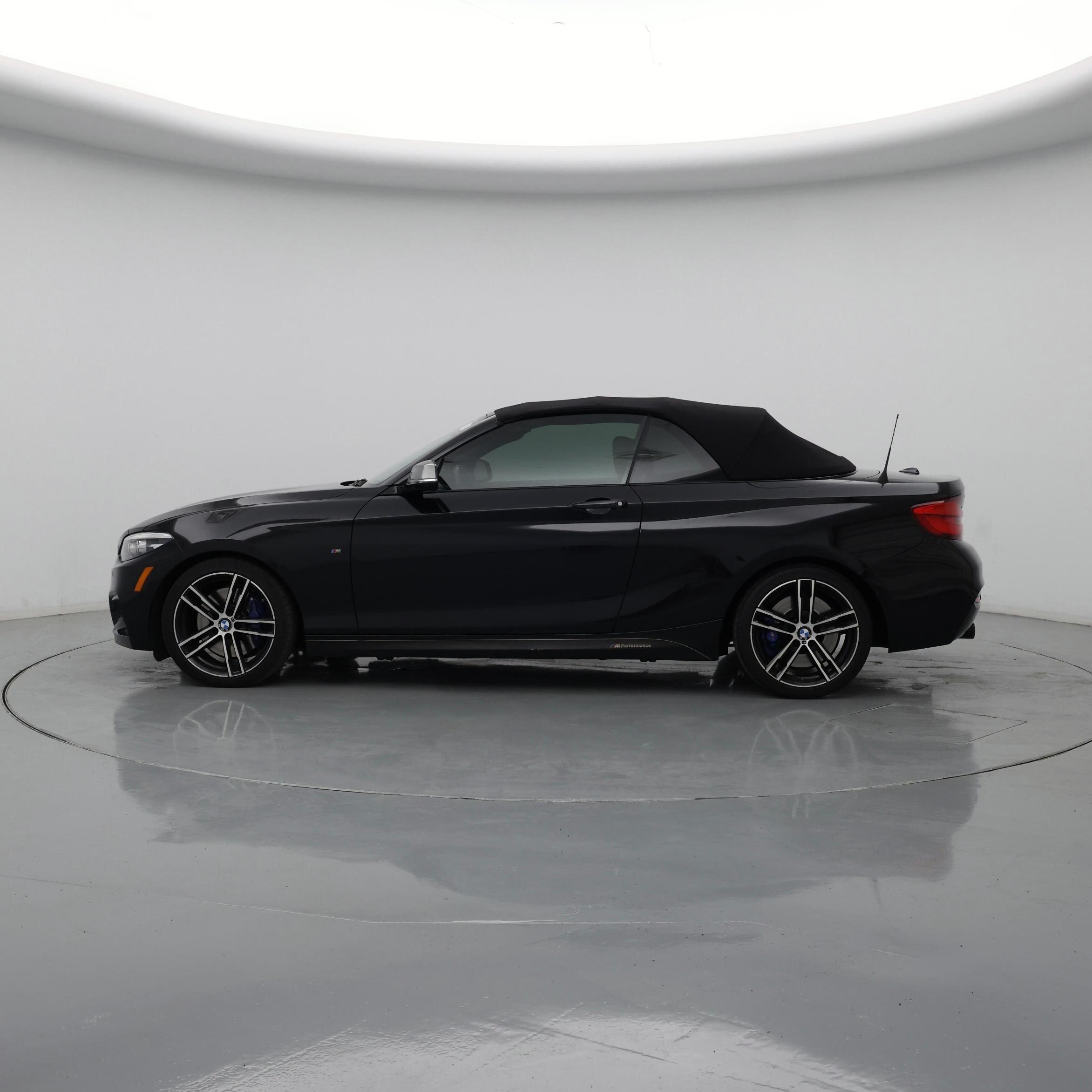 Thumbnail: 2019 BMW 2 Series - 3