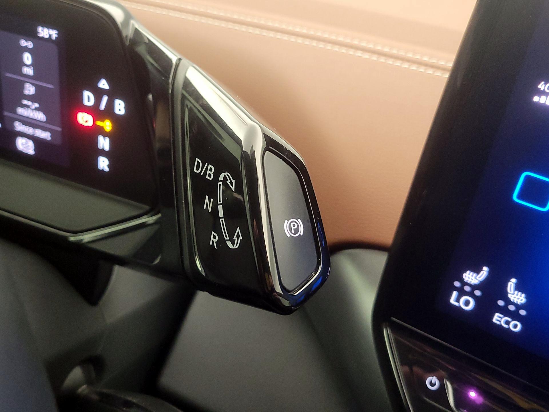 Thumbnail: 2021 Volkswagen ID.4 - 18