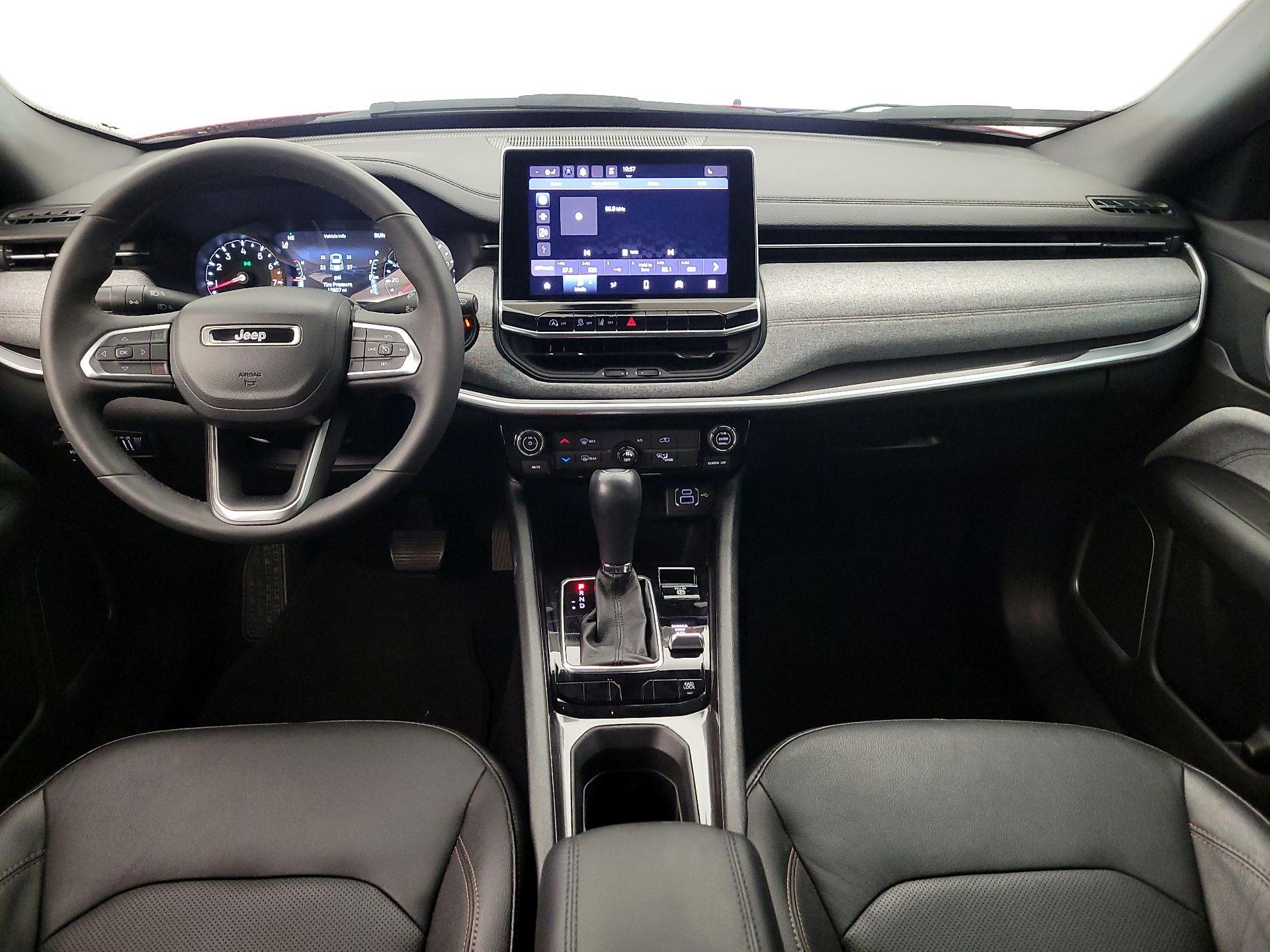 Thumbnail: 2023 Jeep Compass - 9