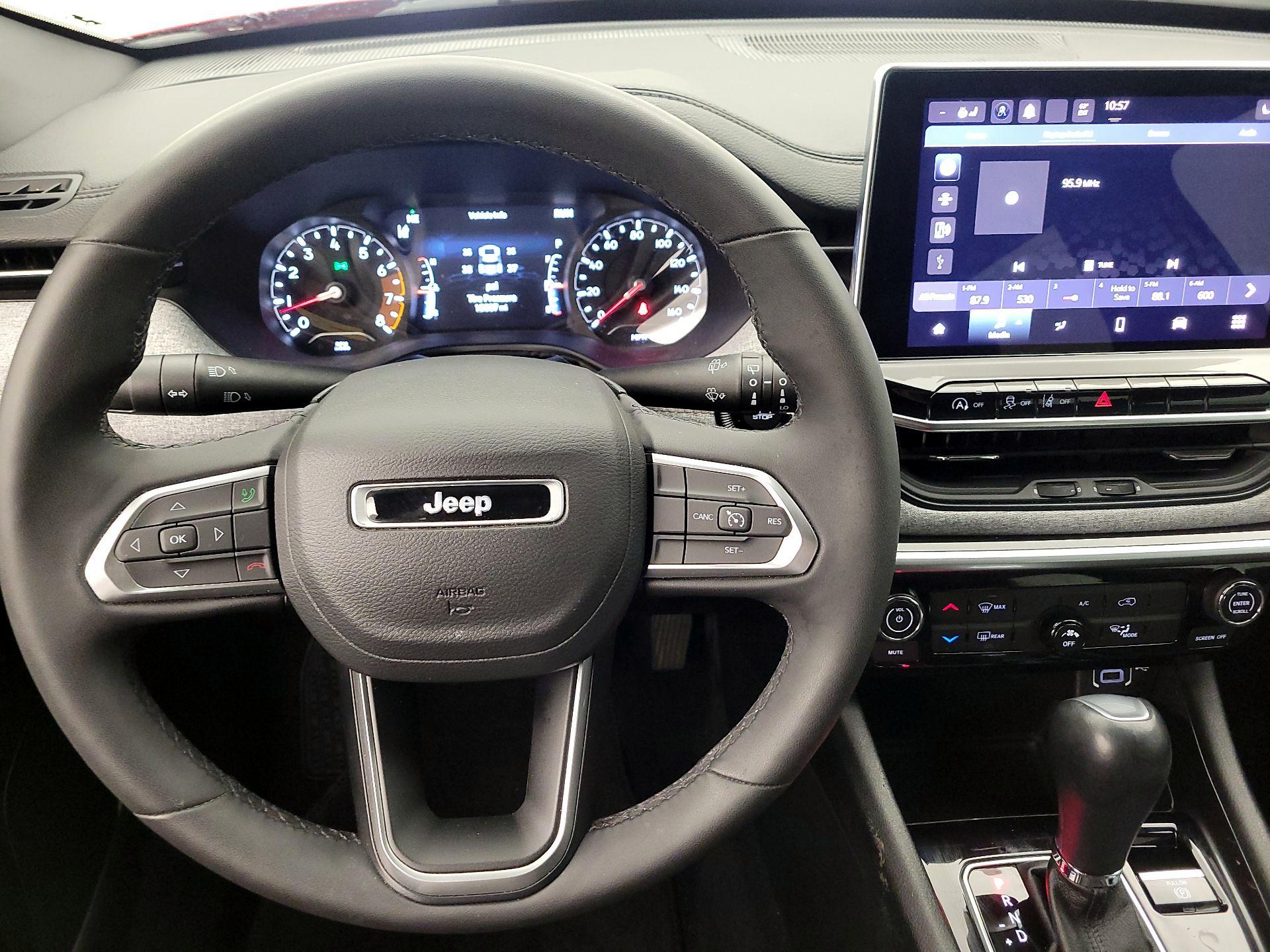 Thumbnail: 2023 Jeep Compass - 10