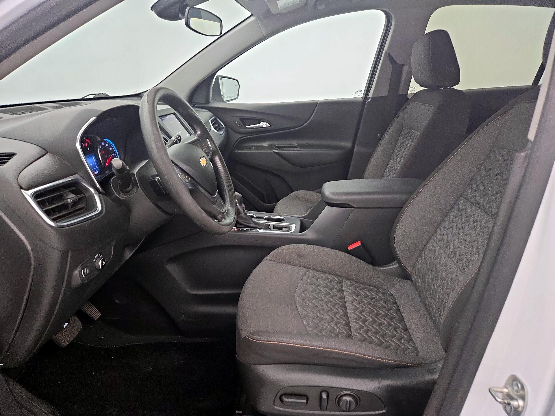 Thumbnail: 2023 Chevrolet Equinox - 11