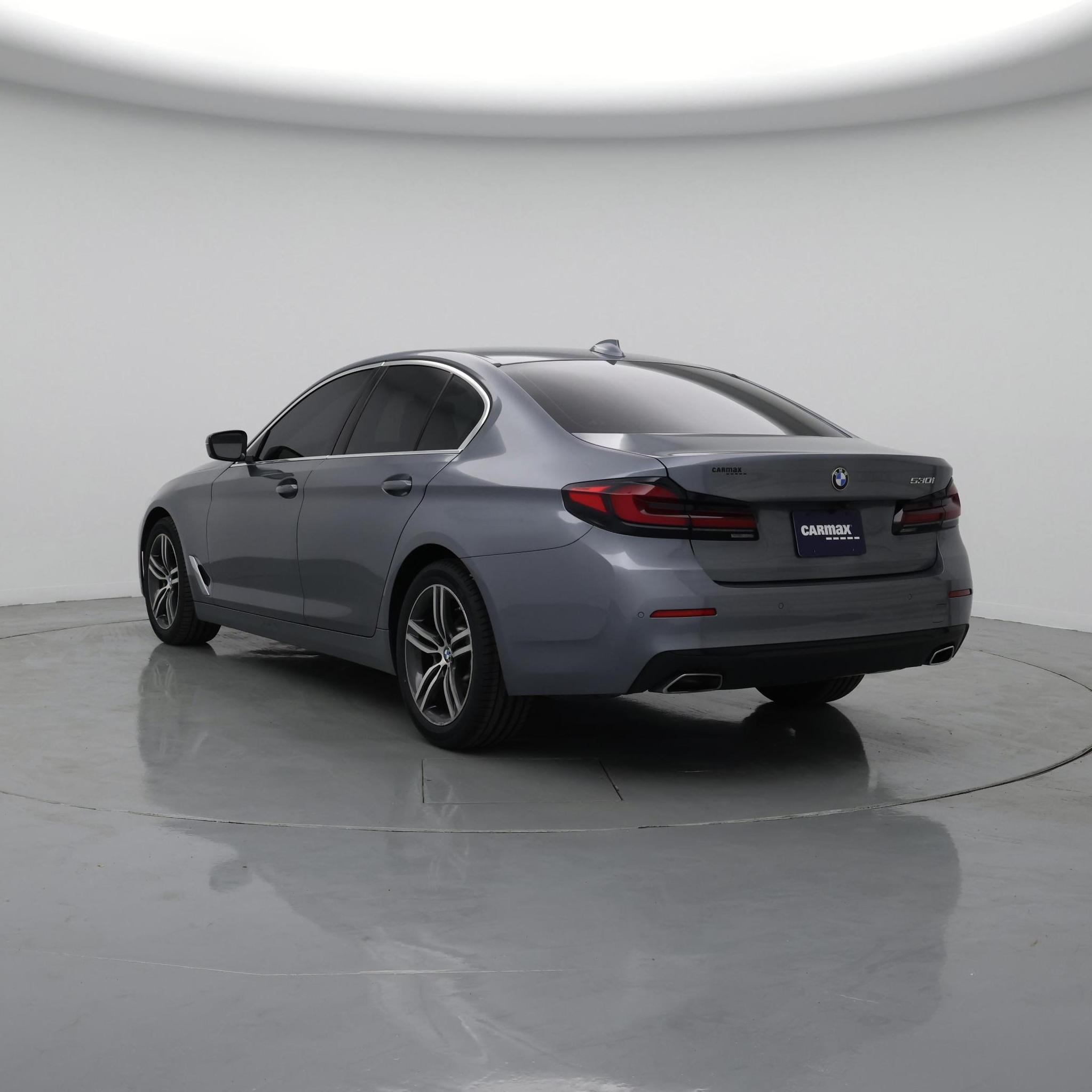 Thumbnail: 2022 BMW 5 Series - 2