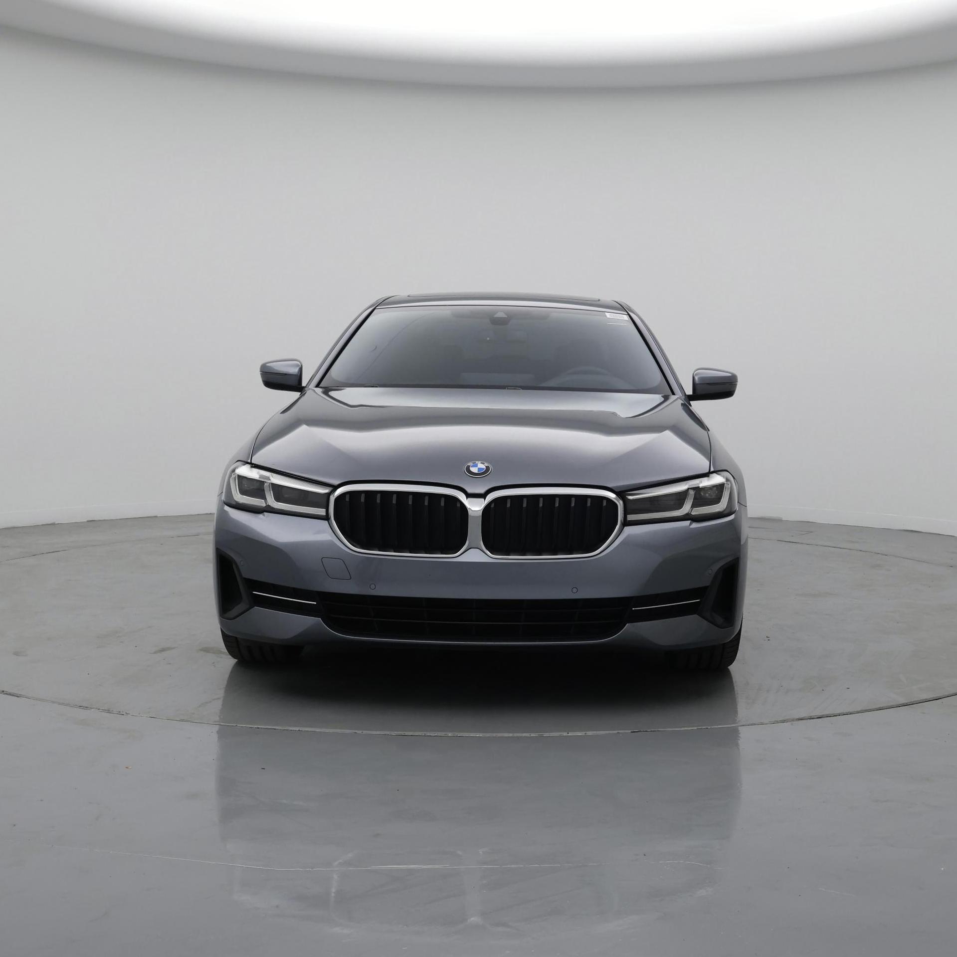 Thumbnail: 2022 BMW 5 Series - 5