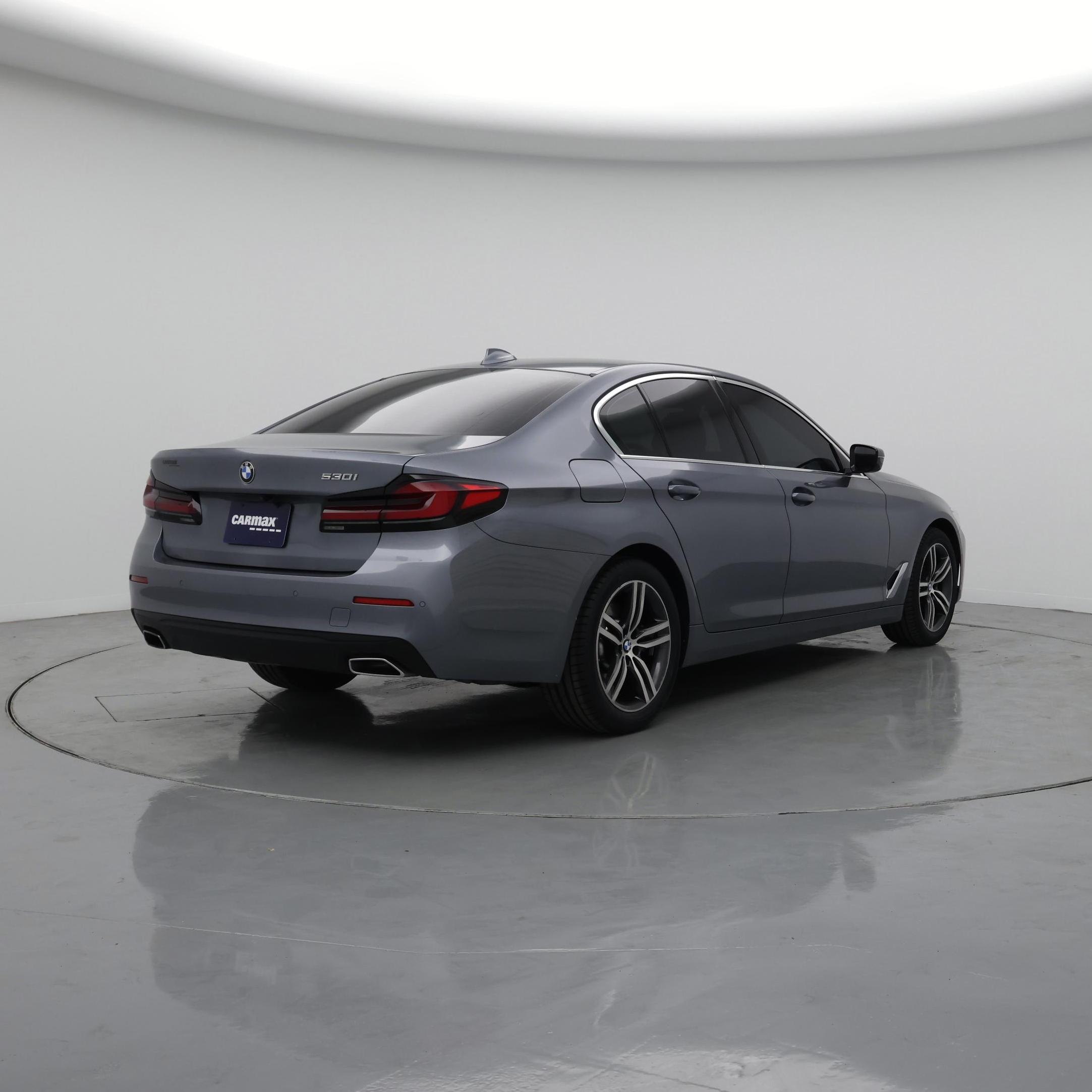 Thumbnail: 2022 BMW 5 Series - 8