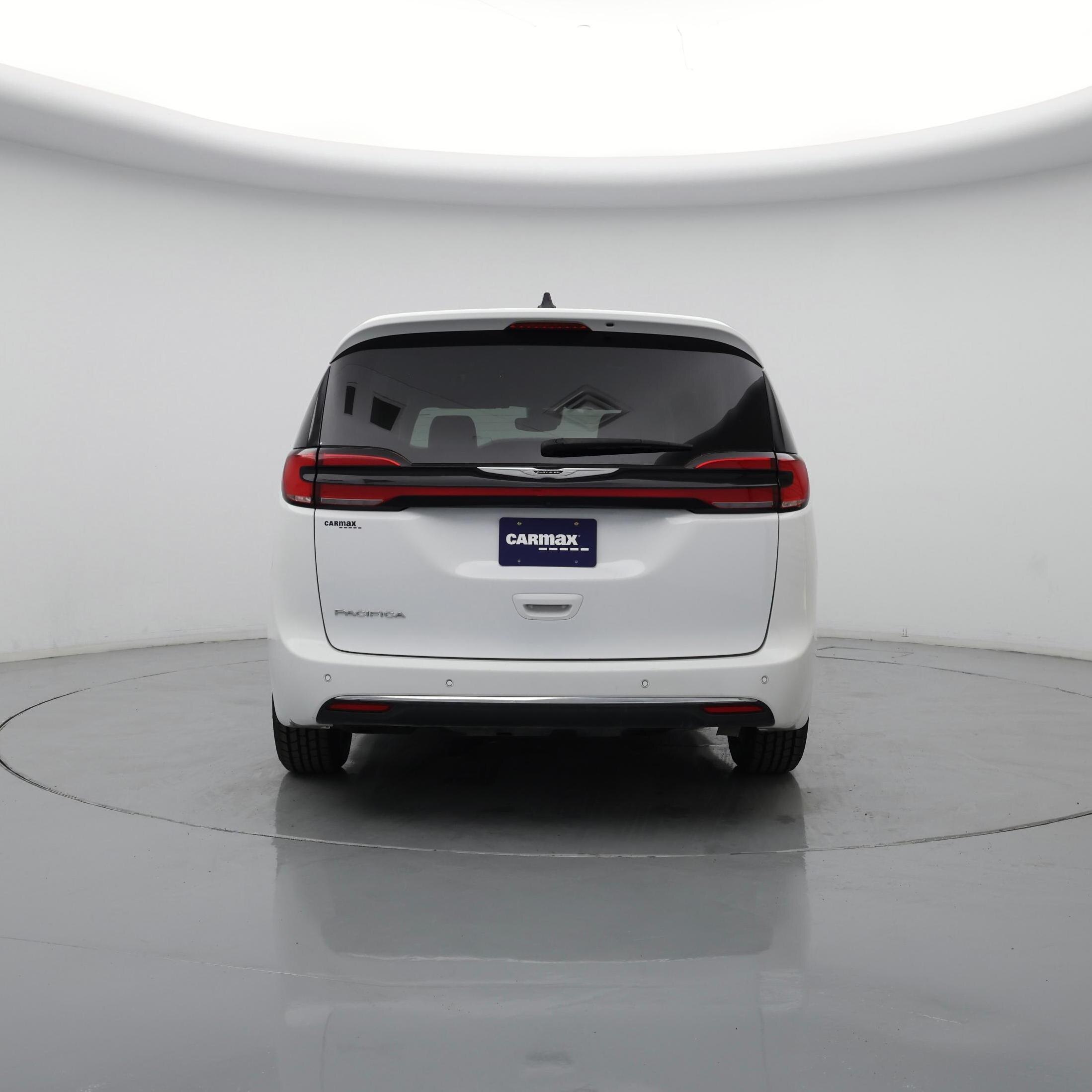 Thumbnail: 2024 Chrysler Pacifica - 6