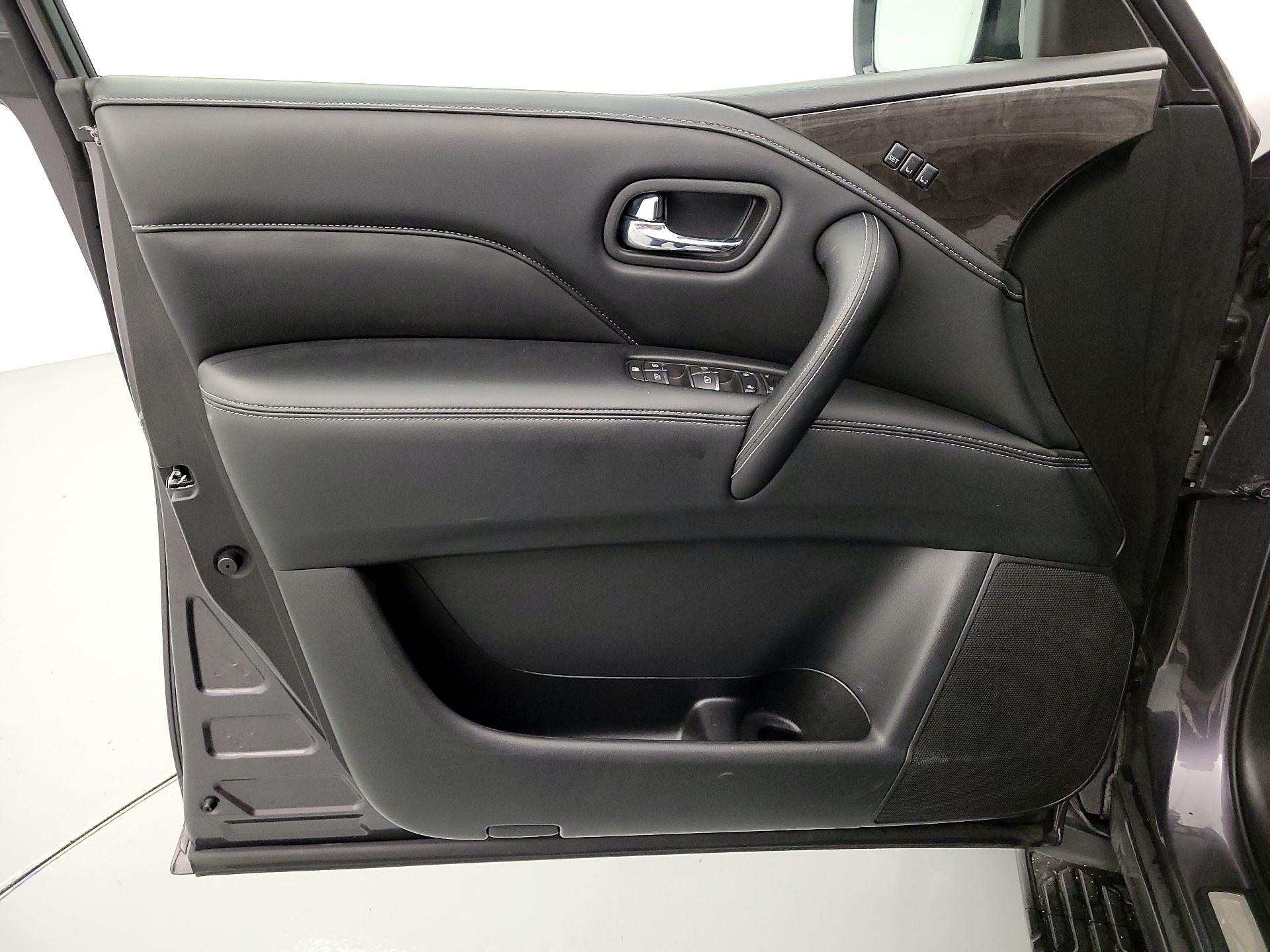 Thumbnail: 2024 INFINITI QX80 - 12