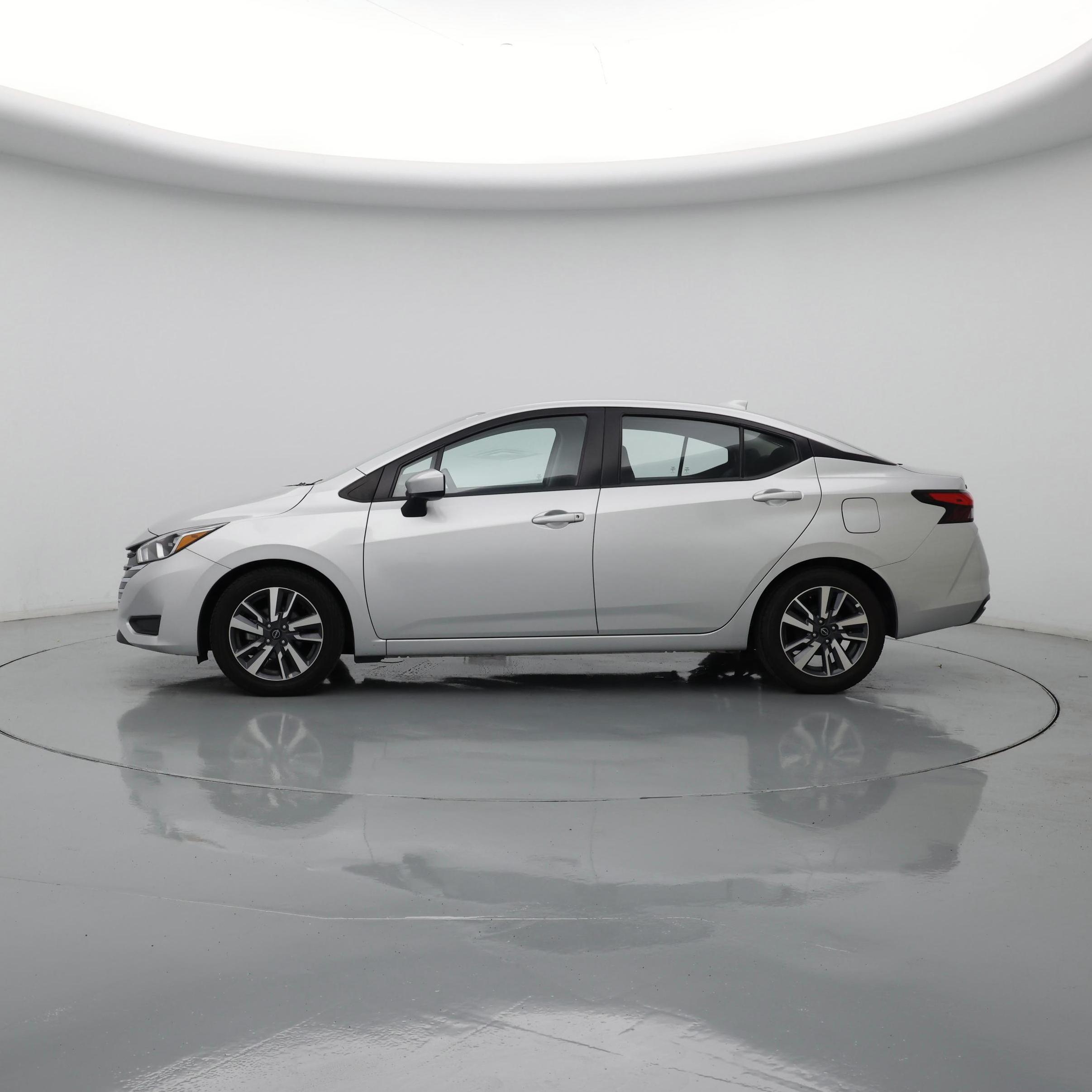 Thumbnail: 2023 Nissan Versa - 3