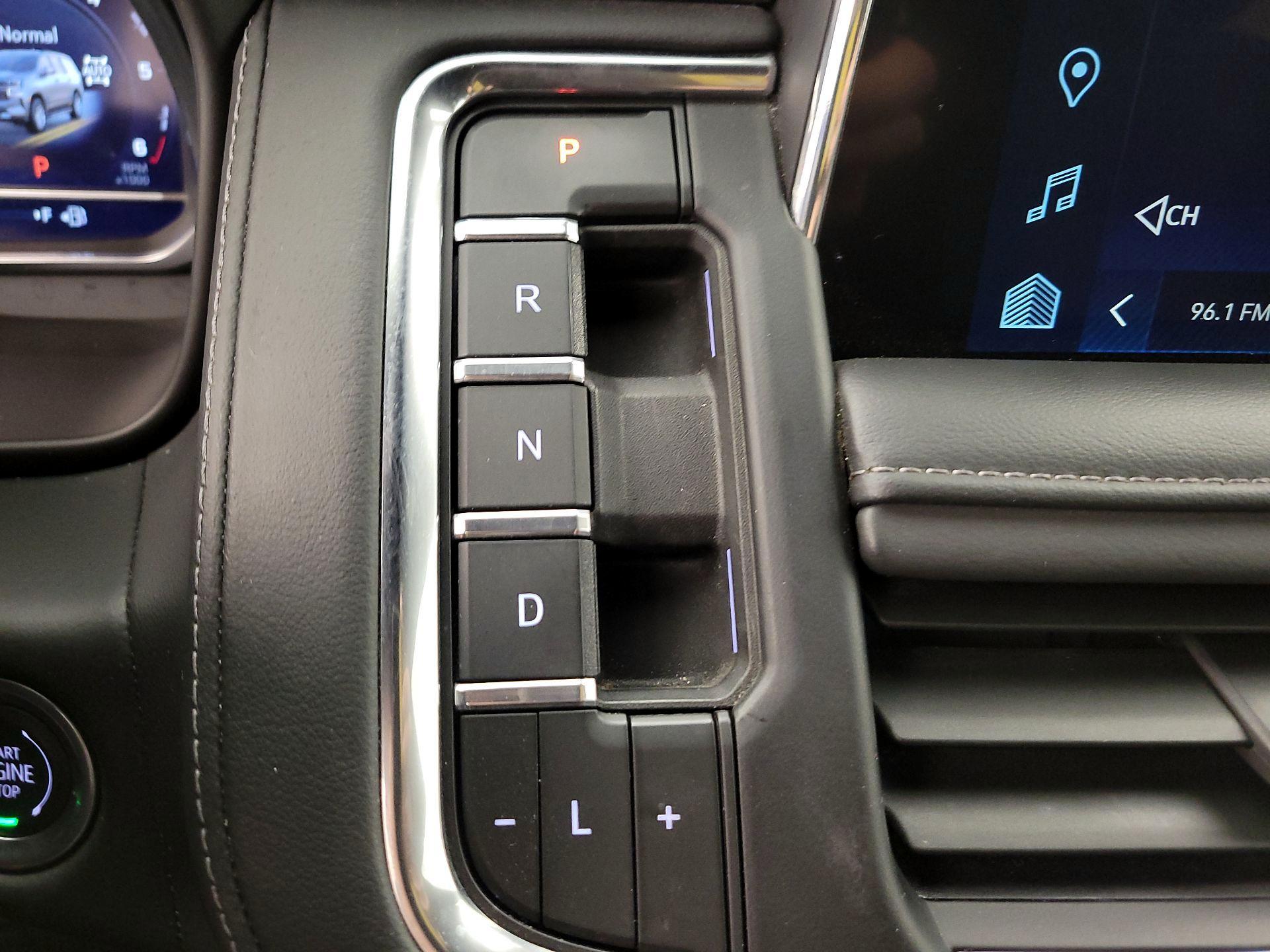 Thumbnail: 2024 Chevrolet Tahoe - 17