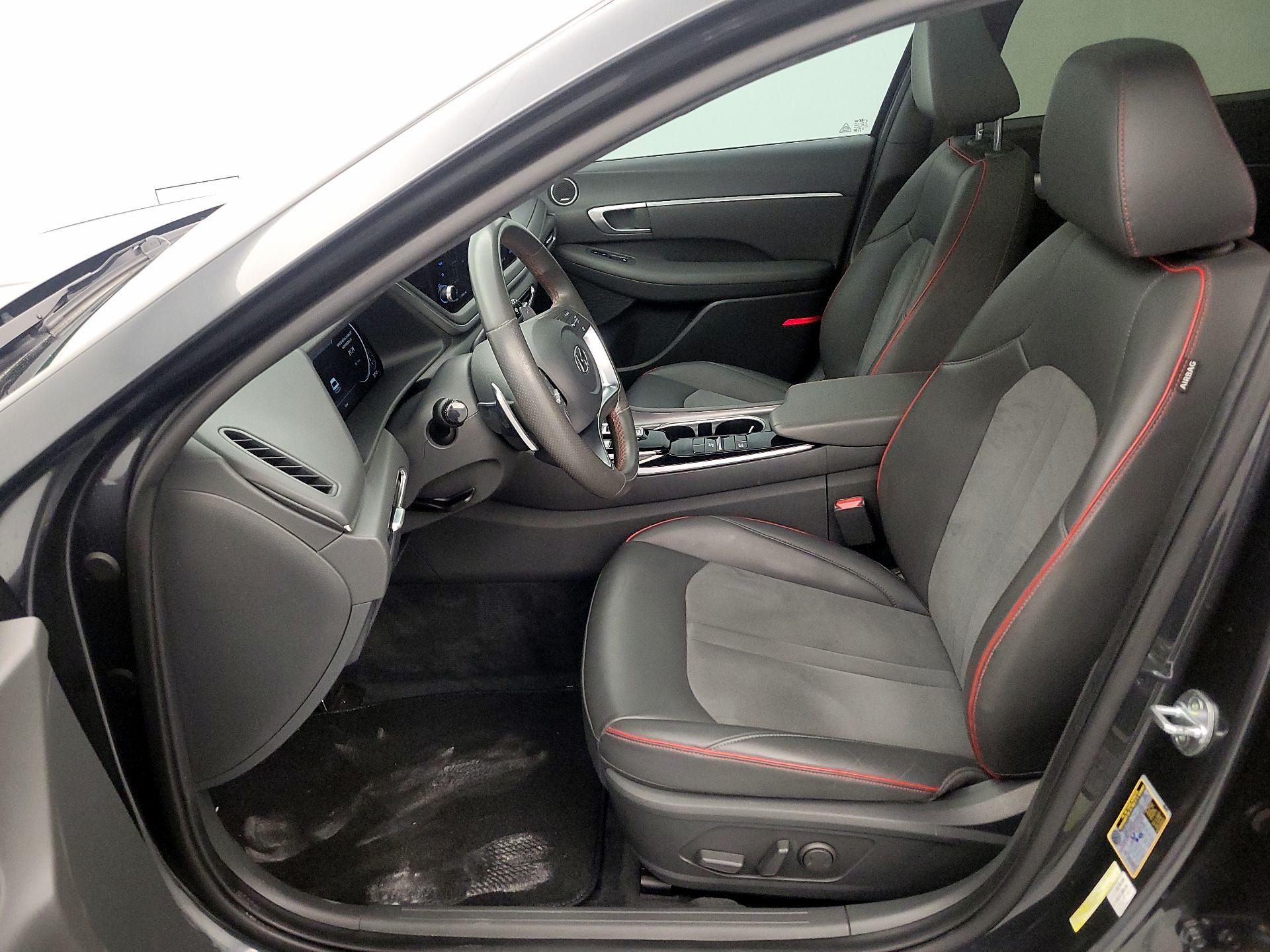 Thumbnail: 2022 Hyundai Sonata - 11