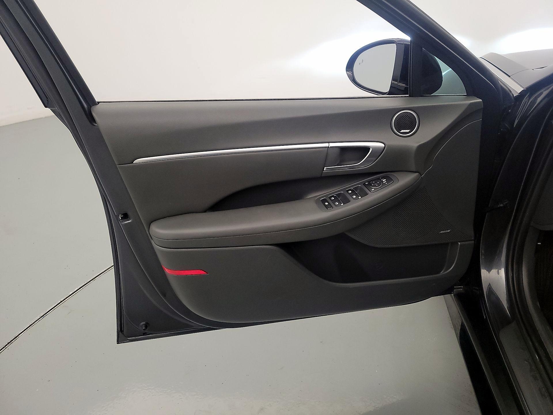 Thumbnail: 2022 Hyundai Sonata - 12