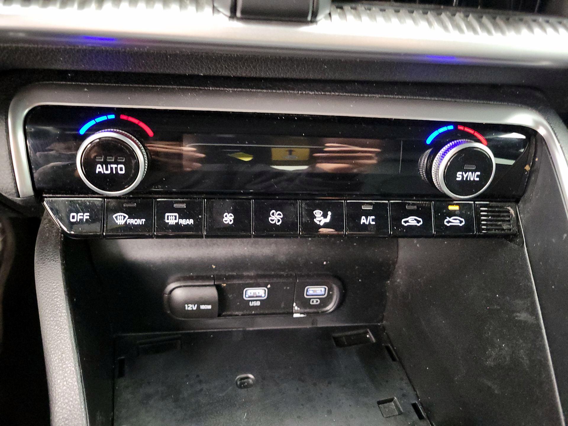 Thumbnail: 2021 Kia K5 - 16