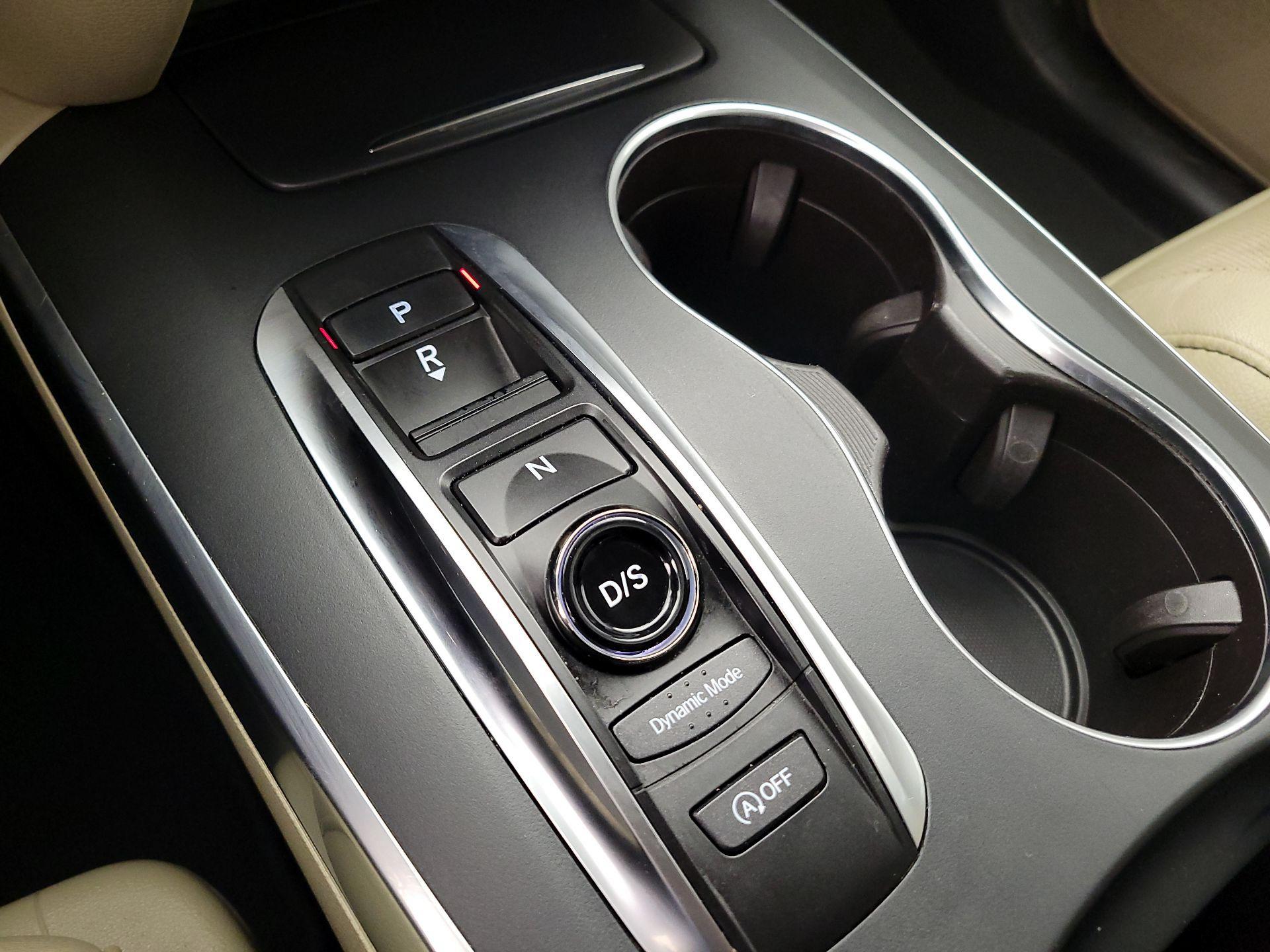 Thumbnail: 2019 Acura MDX - 18