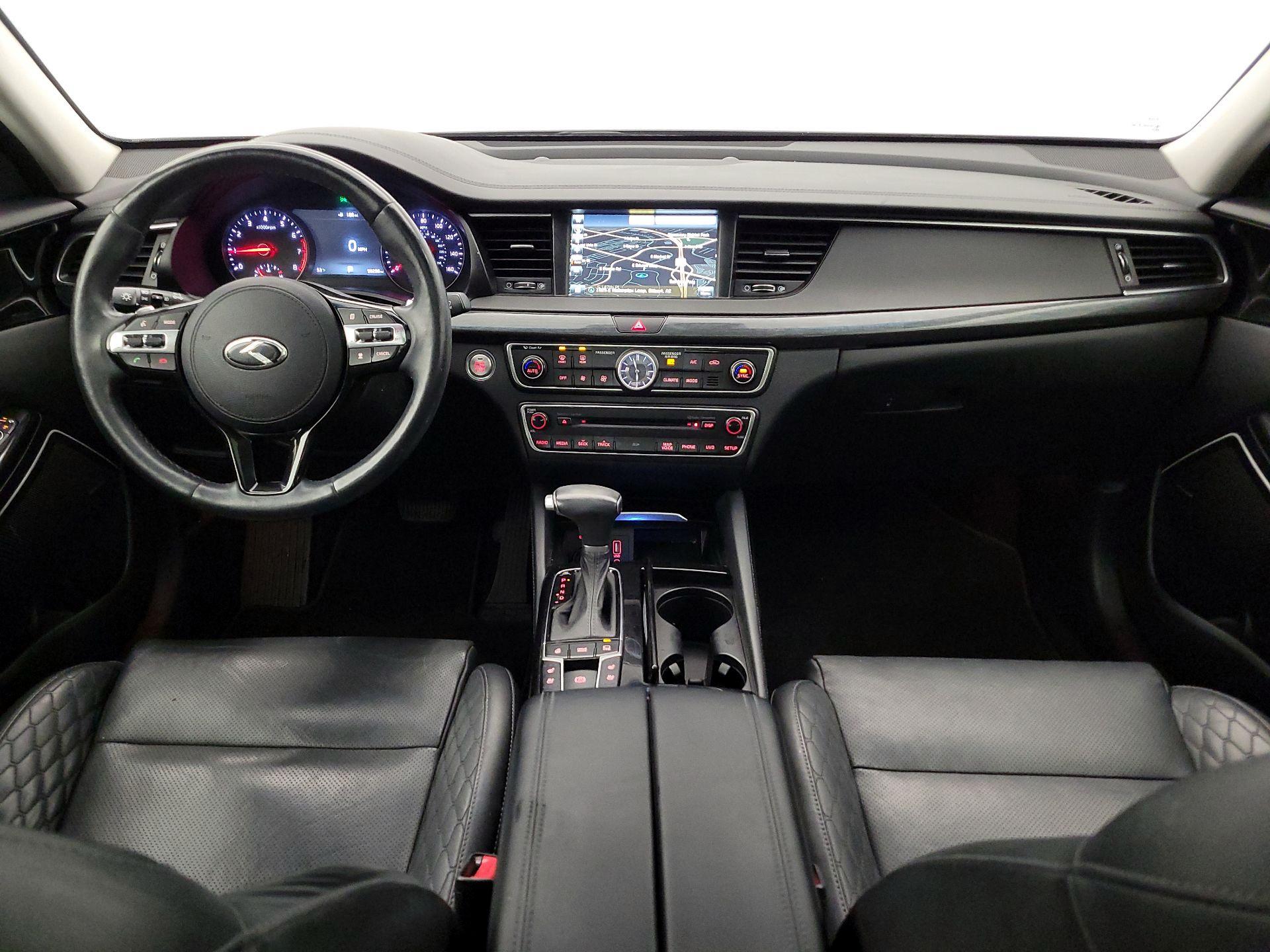 Thumbnail: 2017 Kia Cadenza - 9