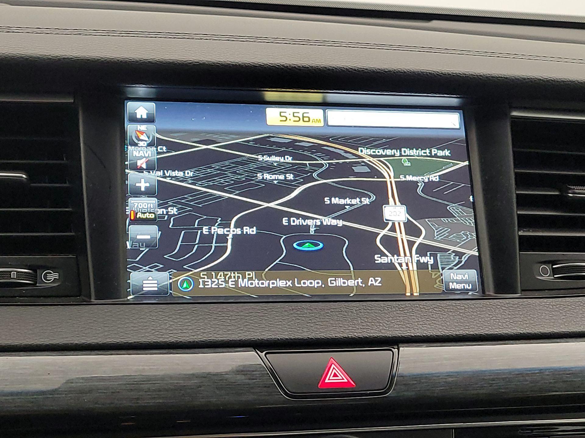 Thumbnail: 2017 Kia Cadenza - 14