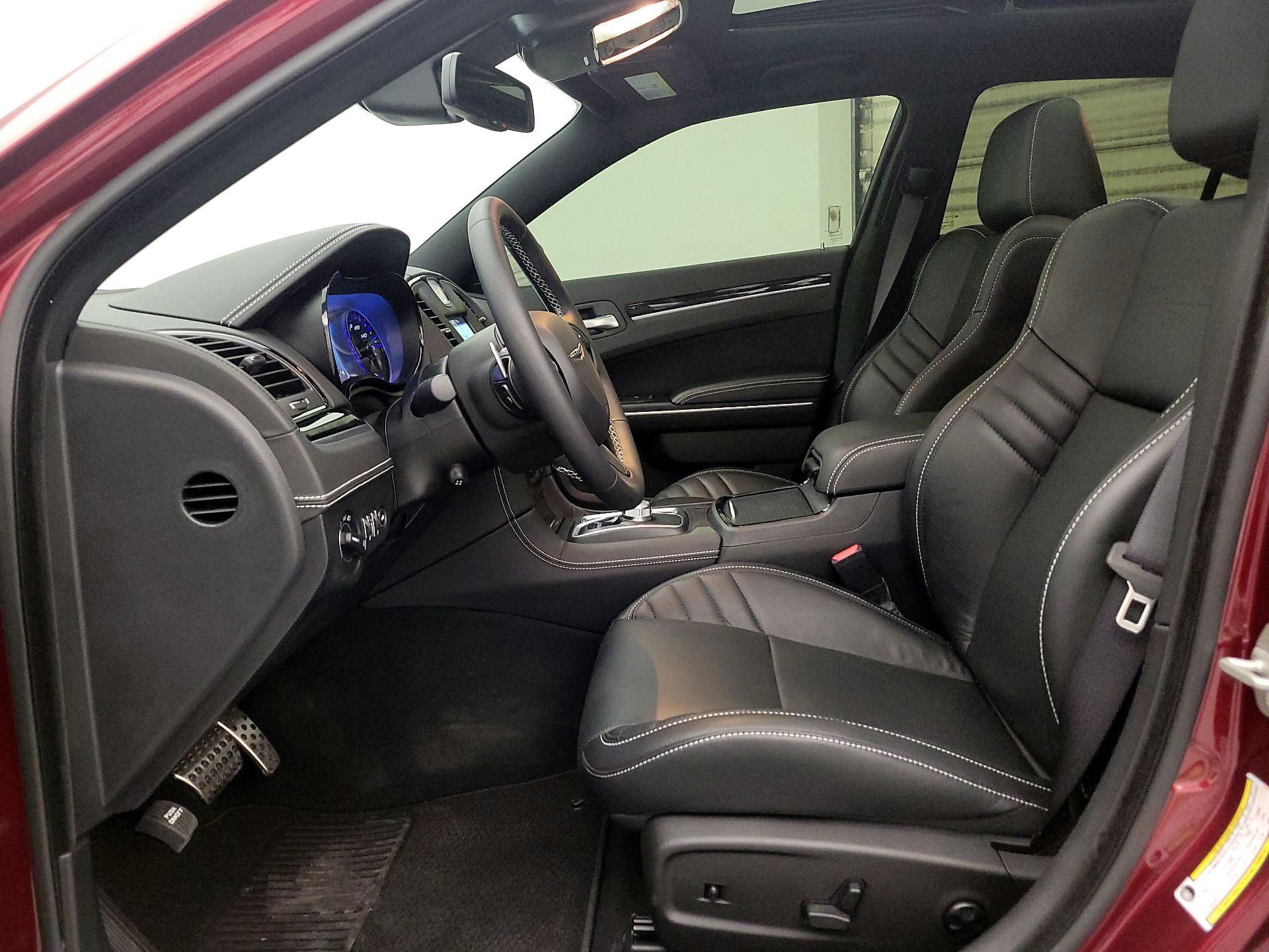 Thumbnail: 2023 Chrysler 300 - 11