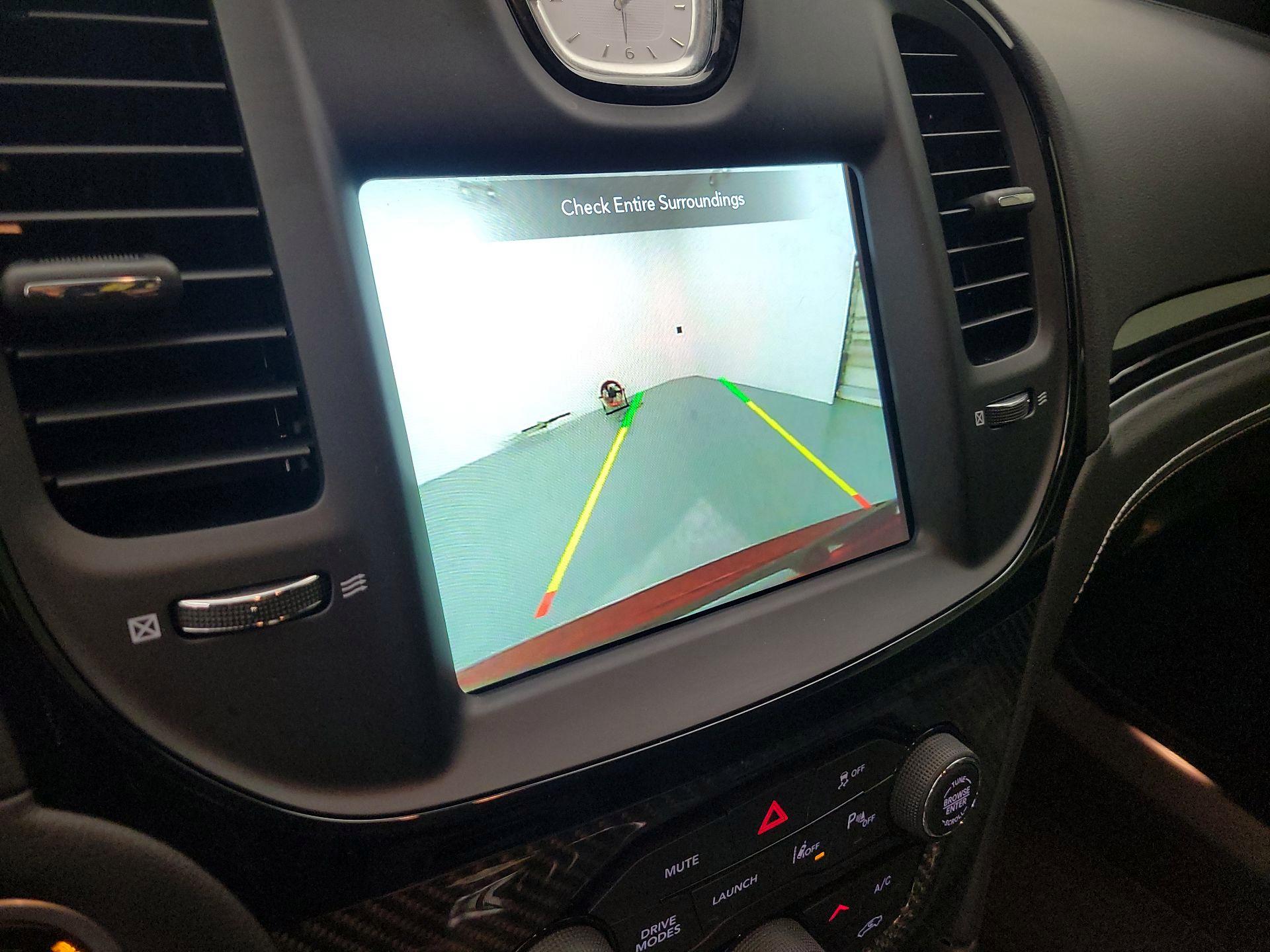 Thumbnail: 2023 Chrysler 300 - 15