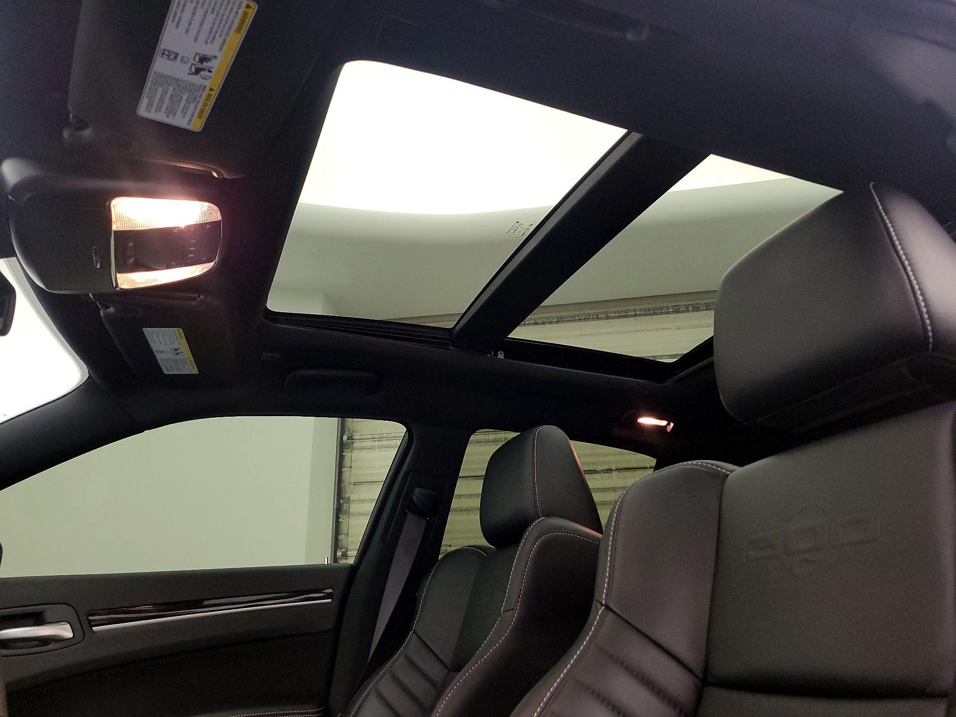 Thumbnail: 2023 Chrysler 300 - 20