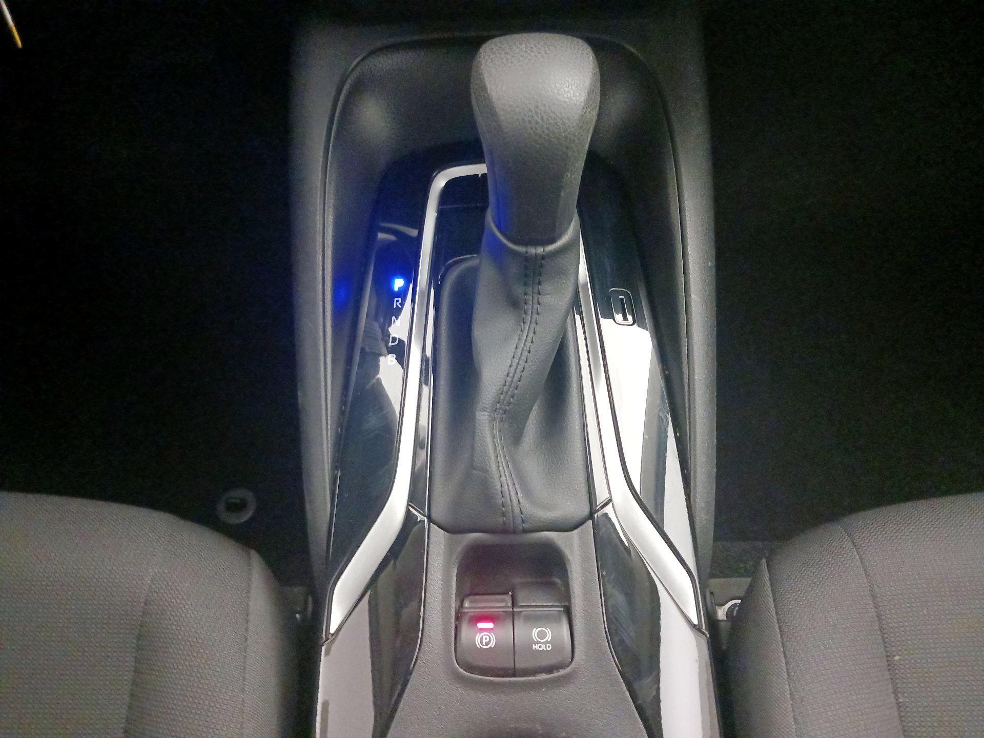 Thumbnail: 2020 Toyota Corolla - 17