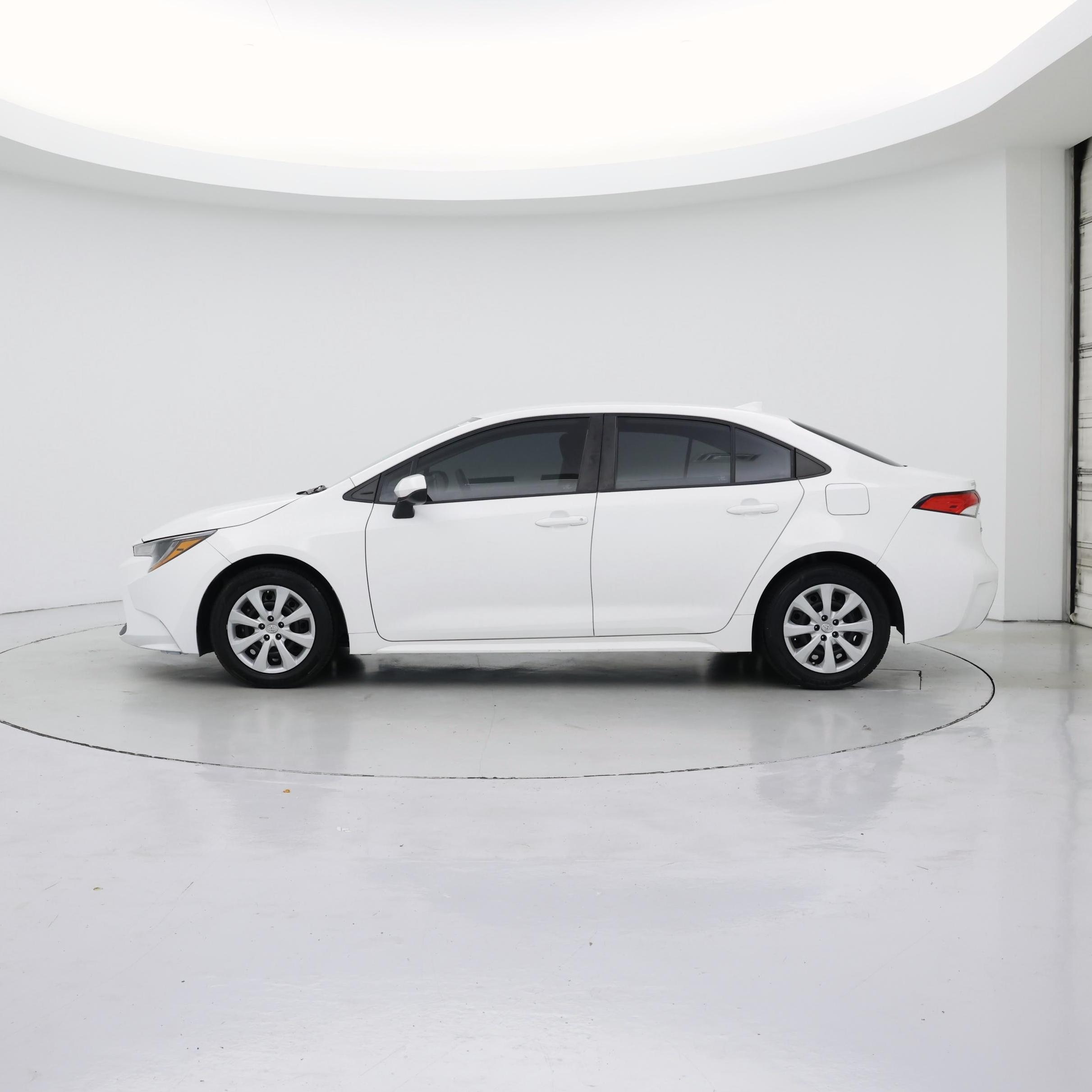 Thumbnail: 2020 Toyota Corolla - 3