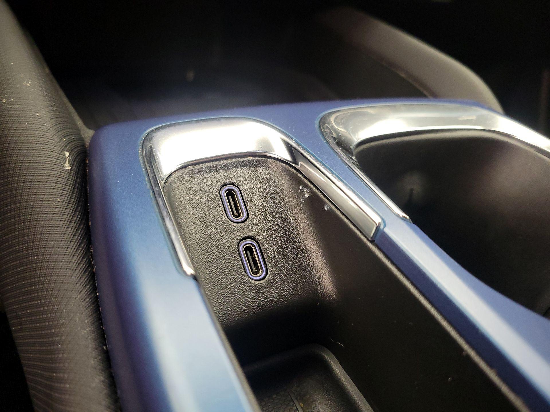 Thumbnail: 2025 Chevrolet Equinox - 18