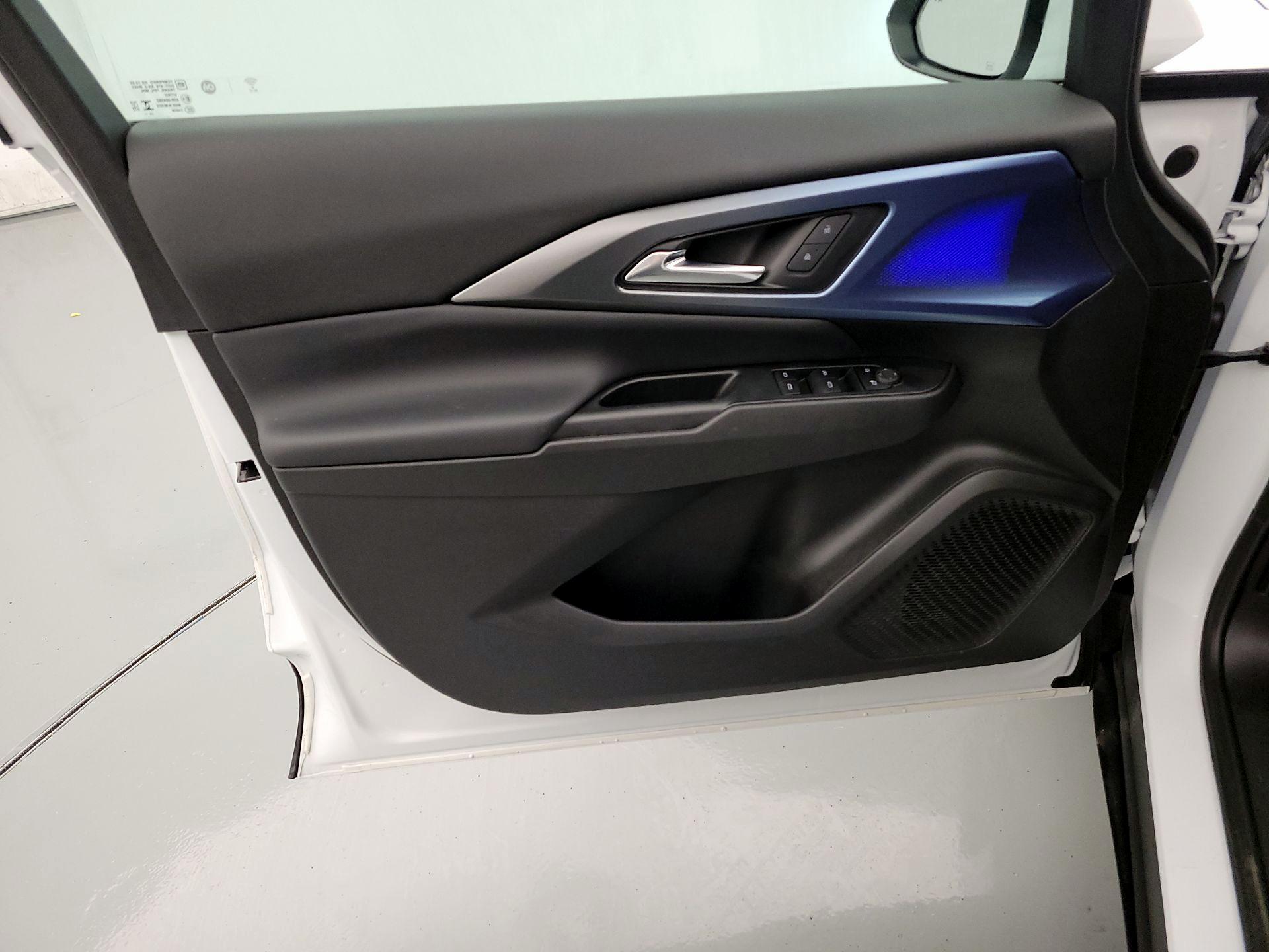 Thumbnail: 2025 Chevrolet Equinox - 12