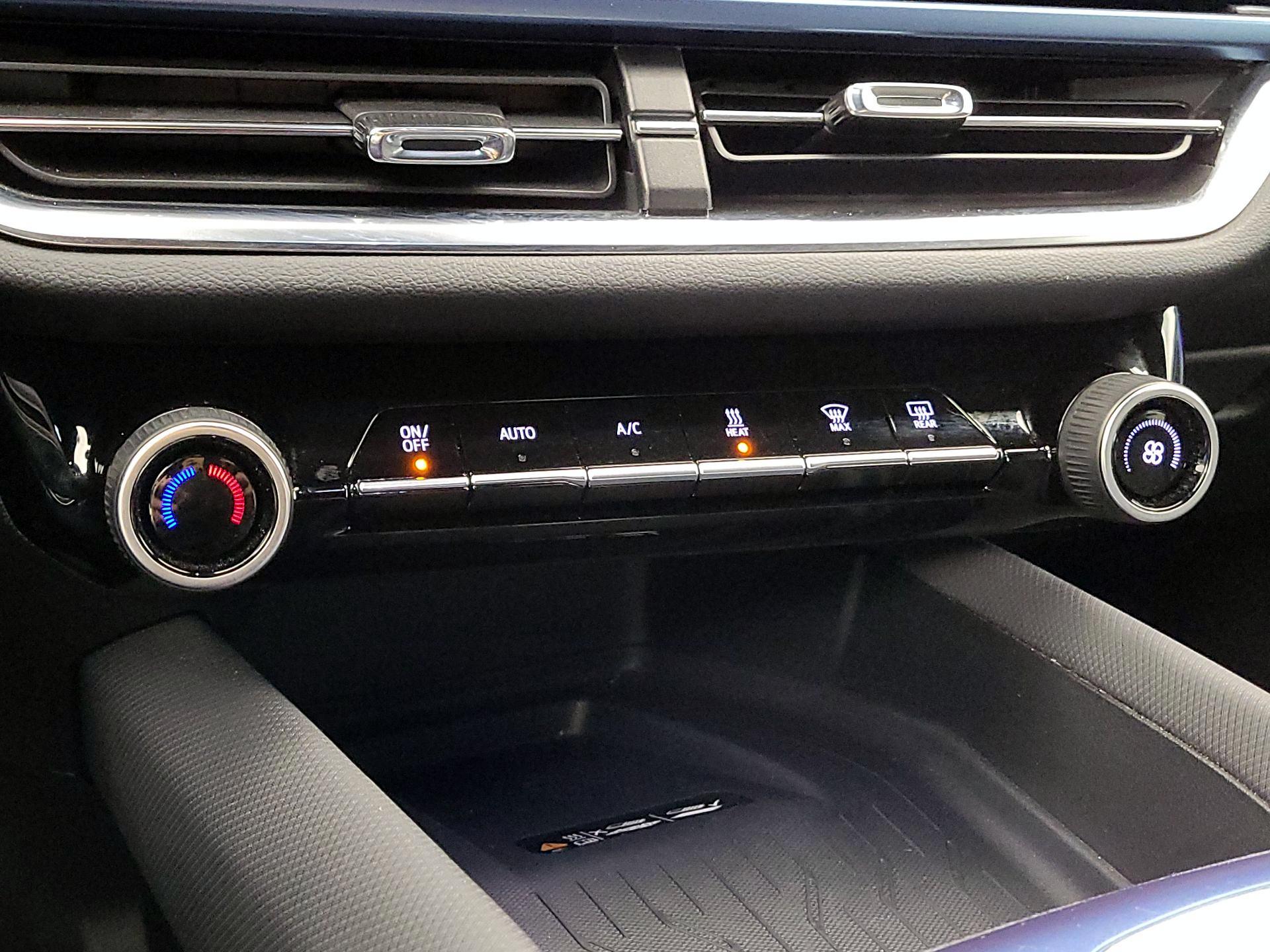 Thumbnail: 2025 Chevrolet Equinox - 17