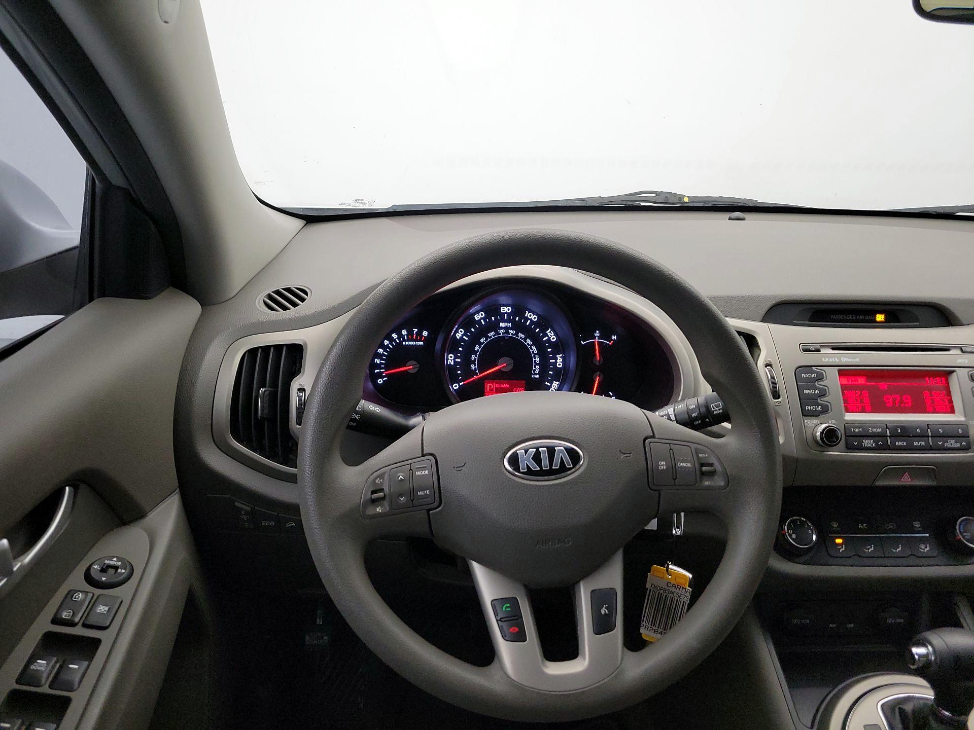 Thumbnail: 2014 Kia Sportage - 10