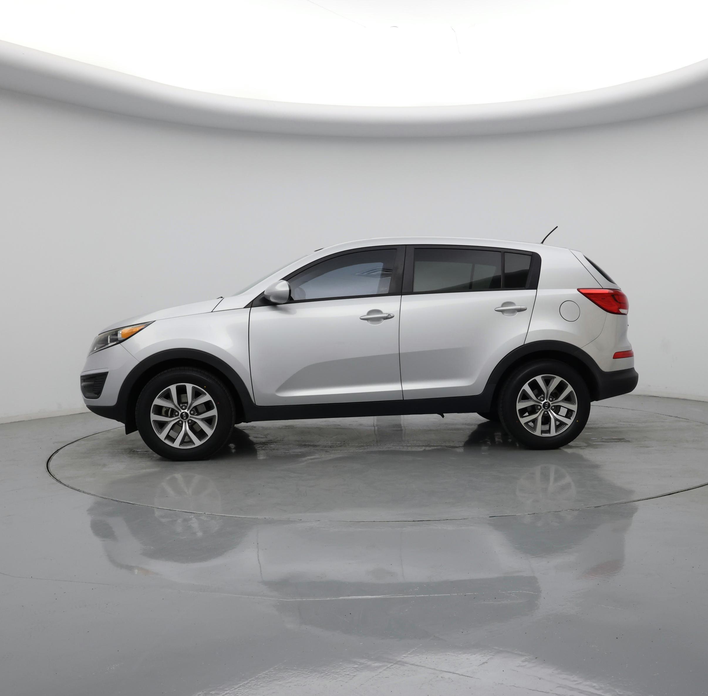 Thumbnail: 2014 Kia Sportage - 3