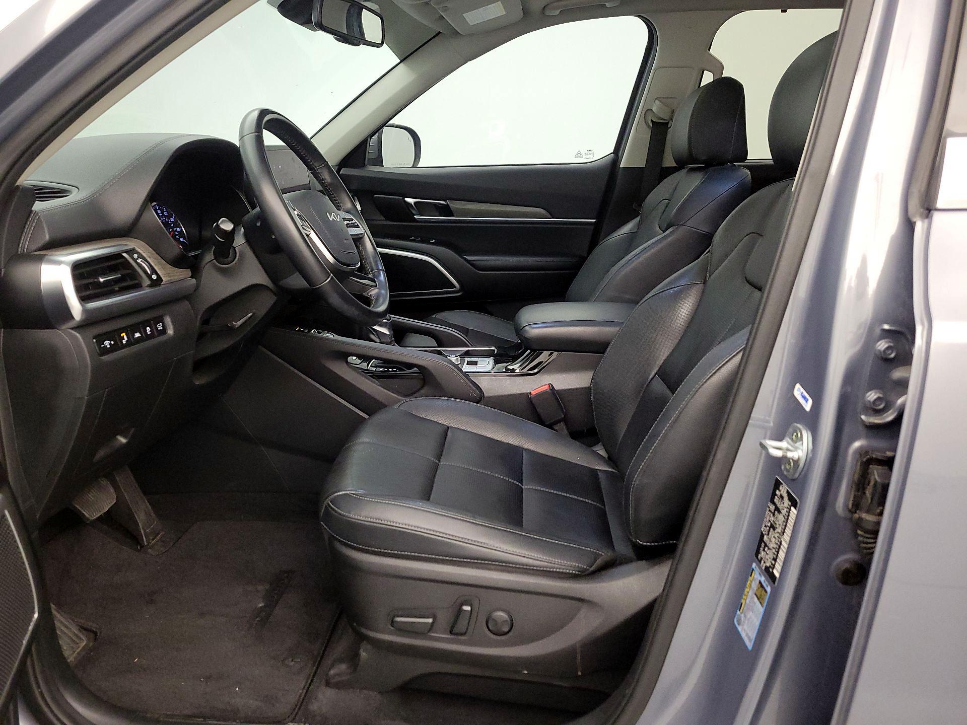 Thumbnail: 2022 Kia Telluride - 11