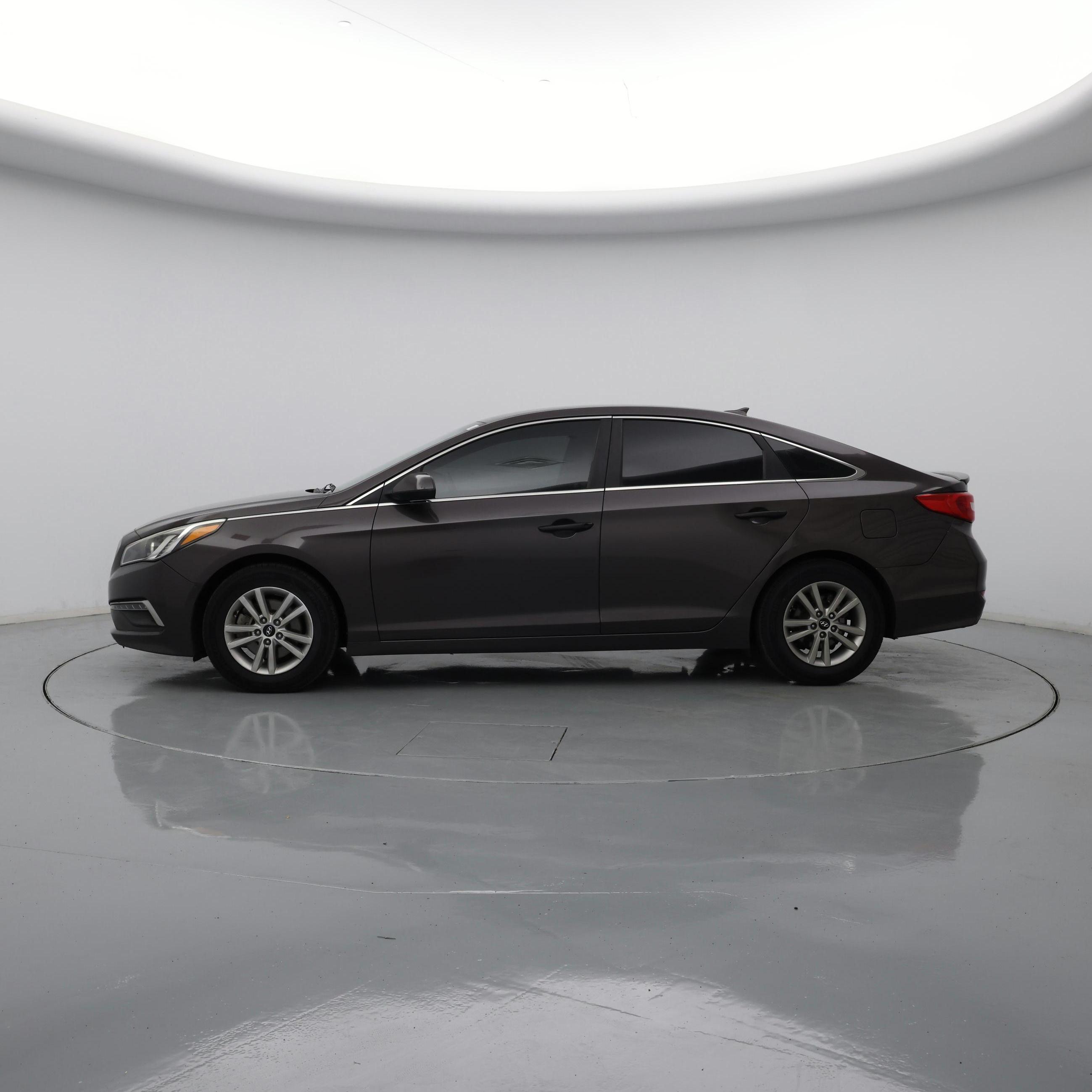 Thumbnail: 2015 Hyundai Sonata - 3
