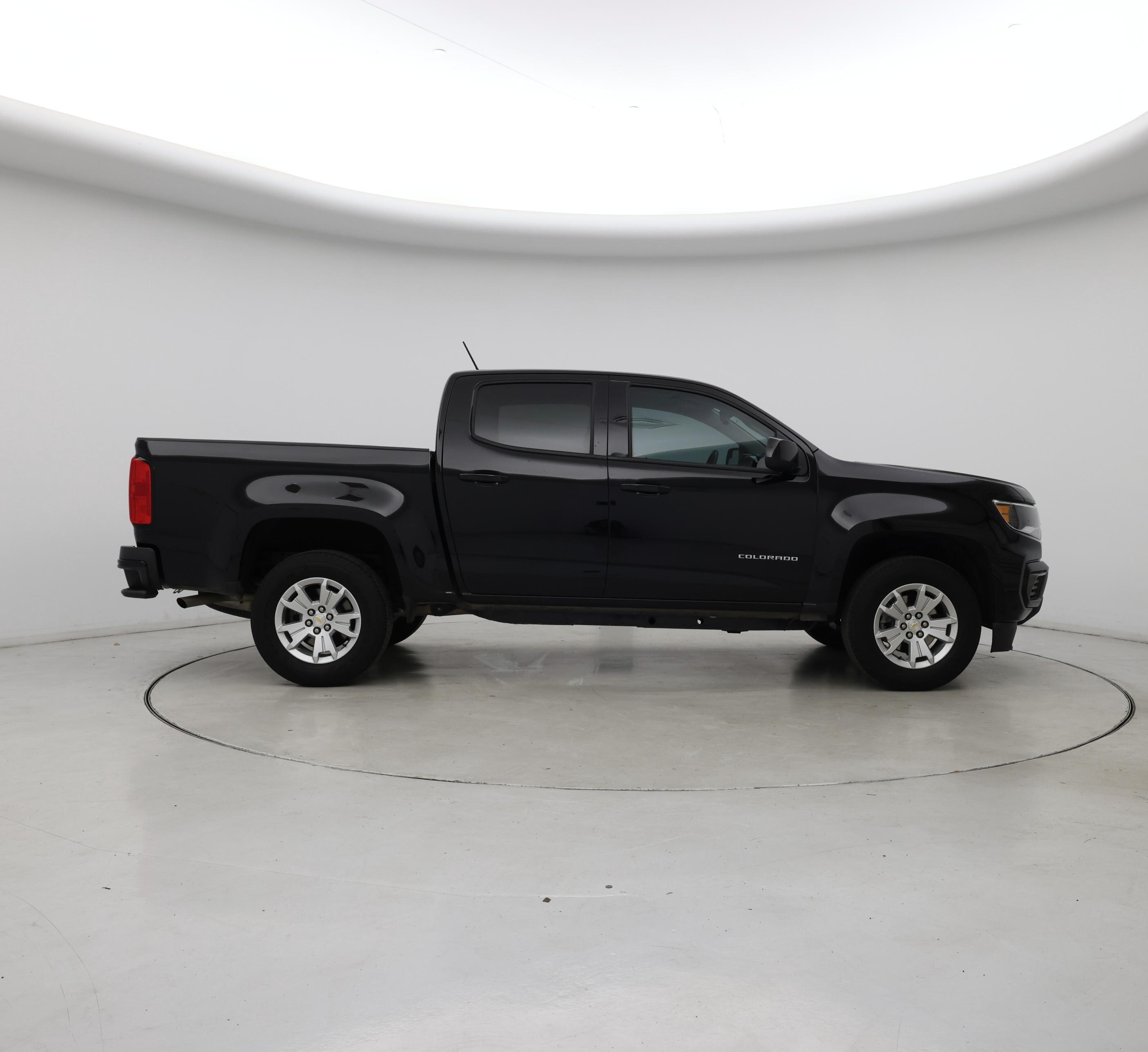 Thumbnail: 2022 Chevrolet Colorado - 7