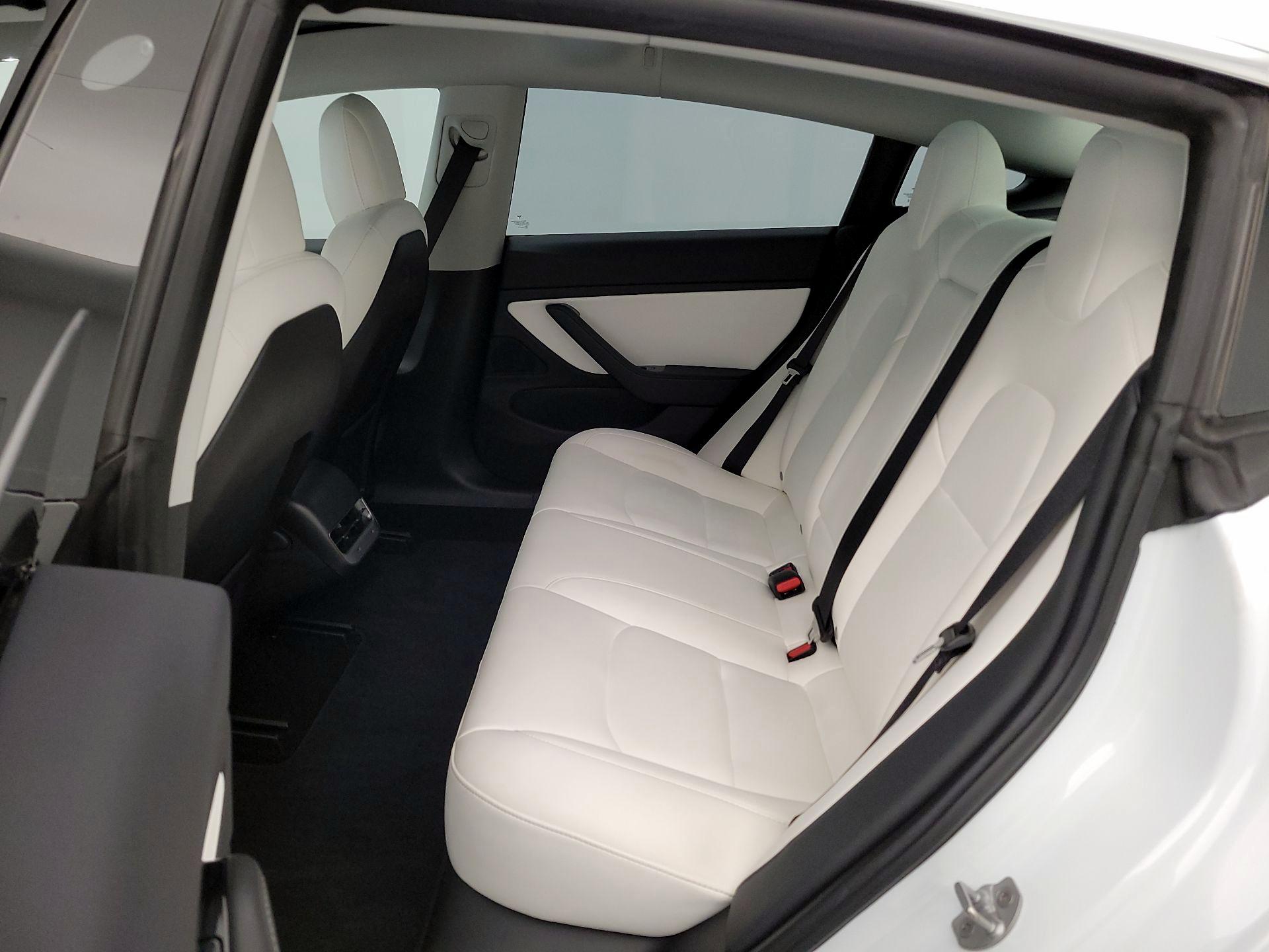 Thumbnail: 2019 Tesla Model 3 - 19