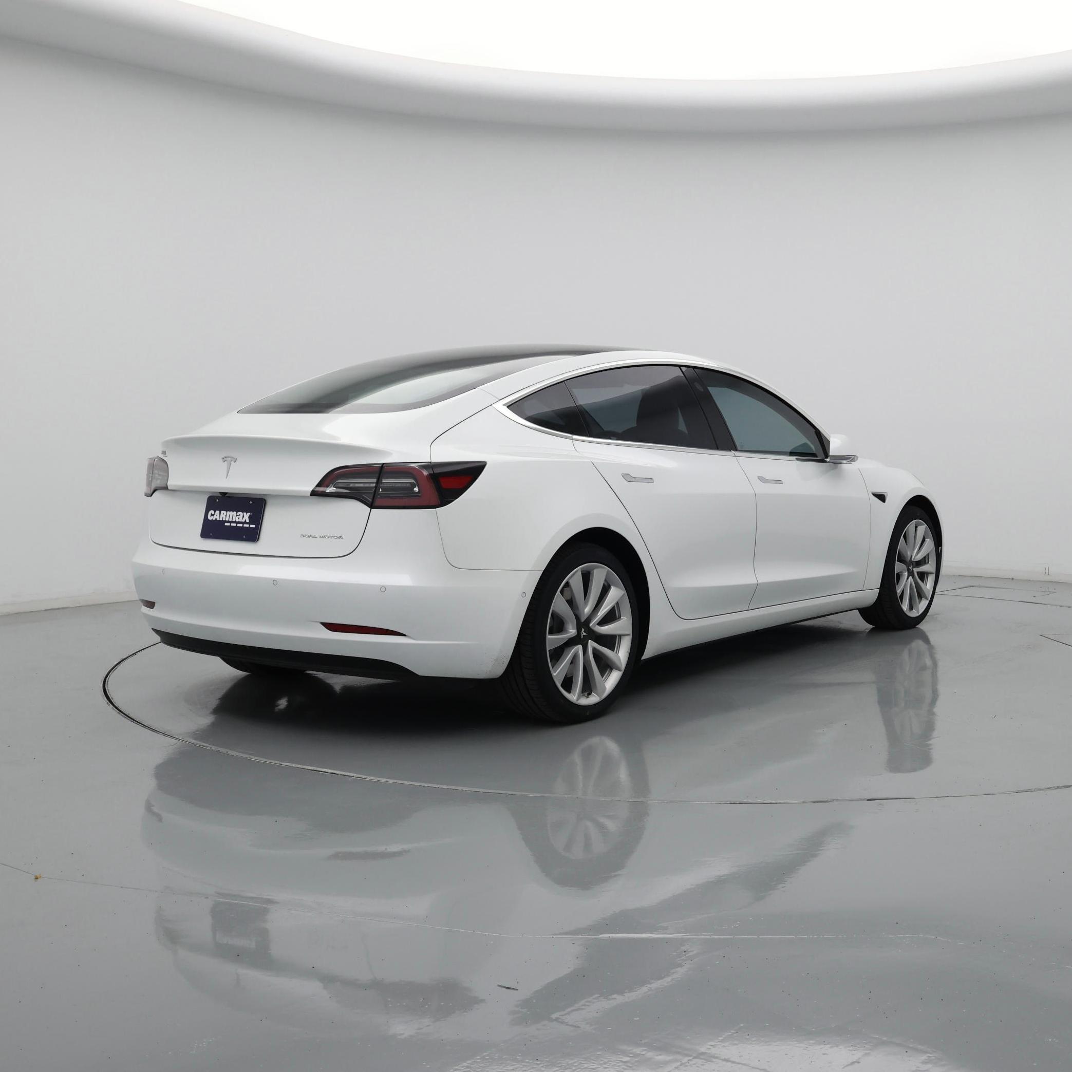 Thumbnail: 2019 Tesla Model 3 - 8